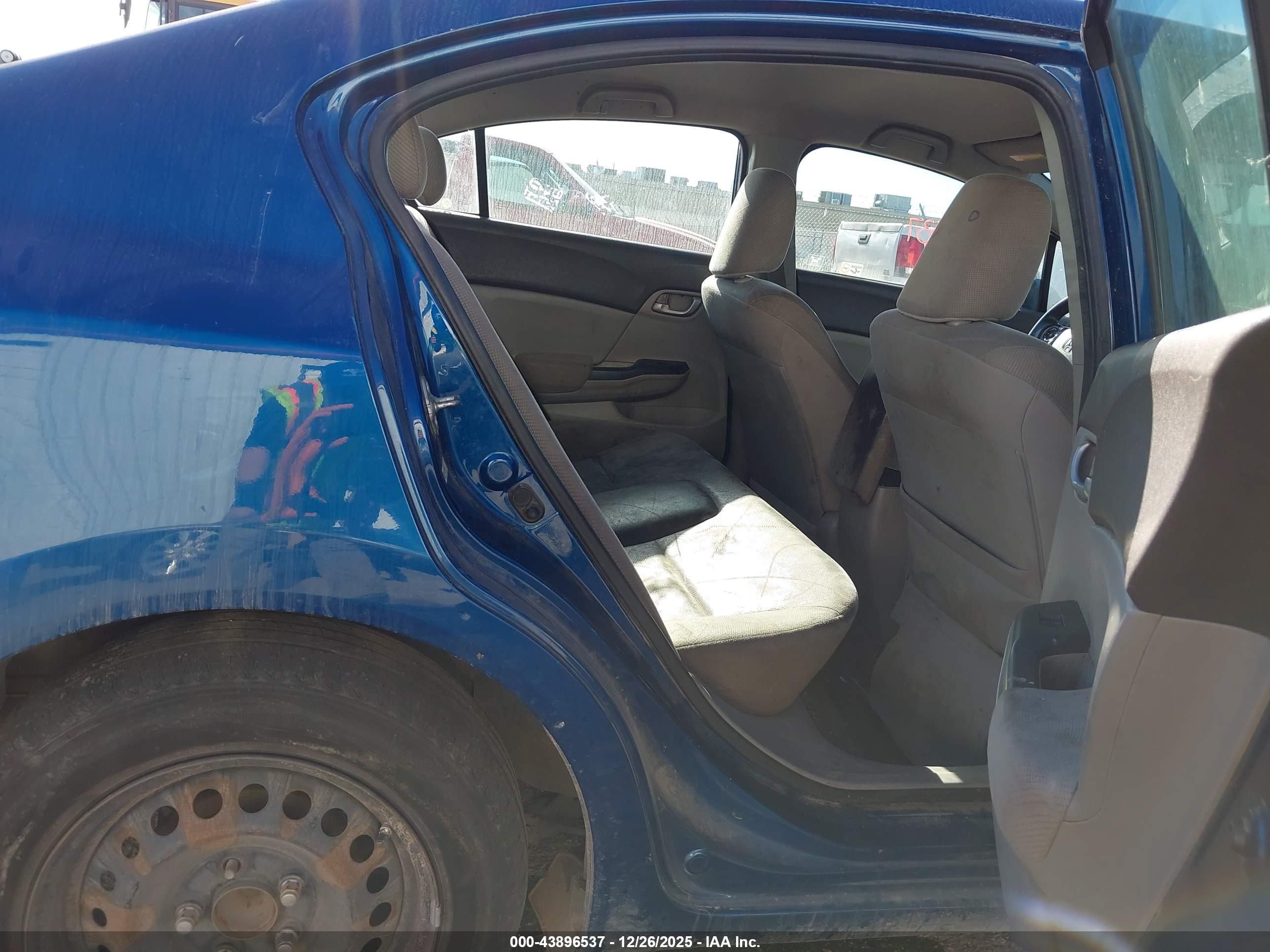 HONDA CIVIC image 8
