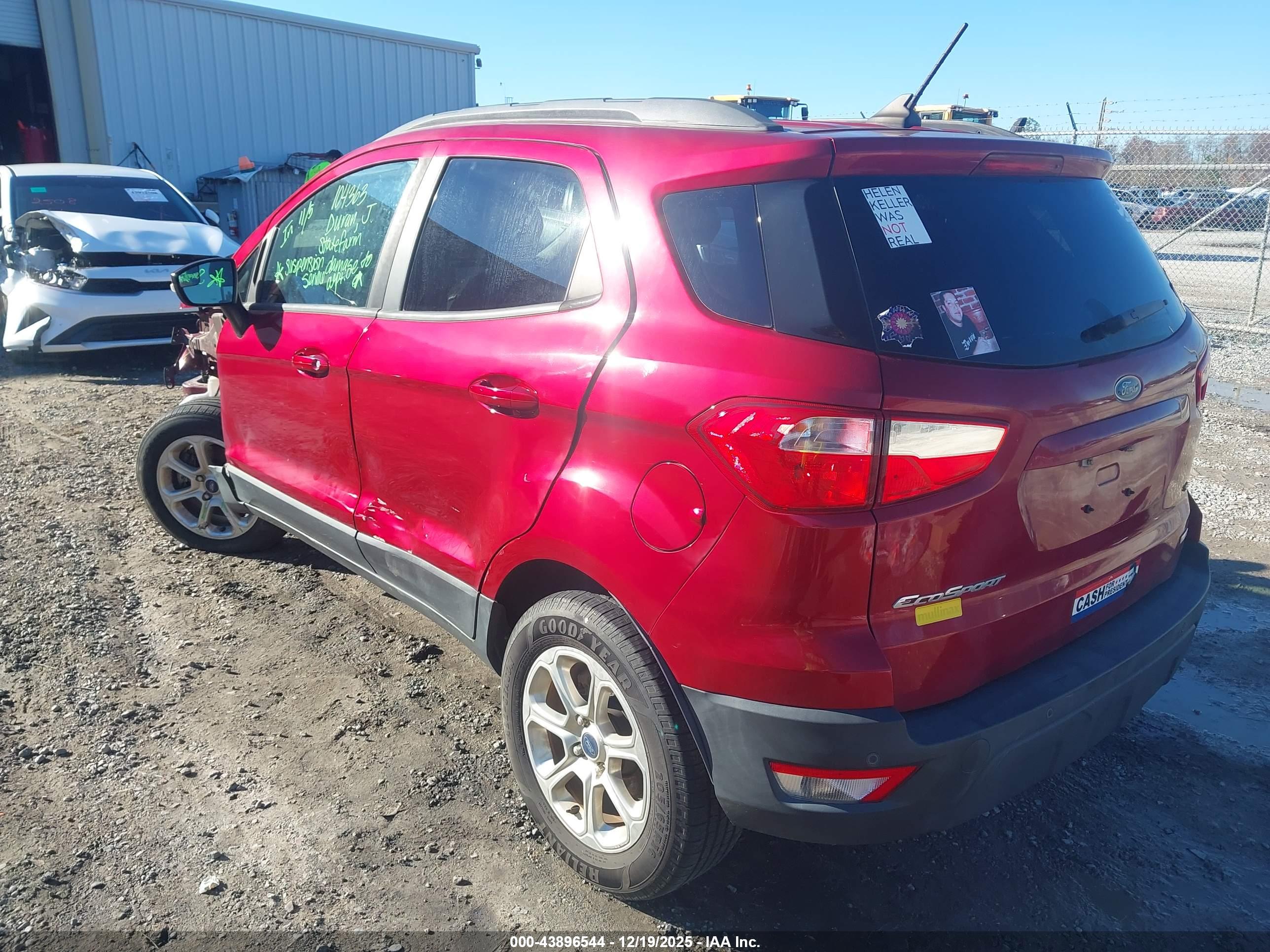 FORD ECOSPORT image 3