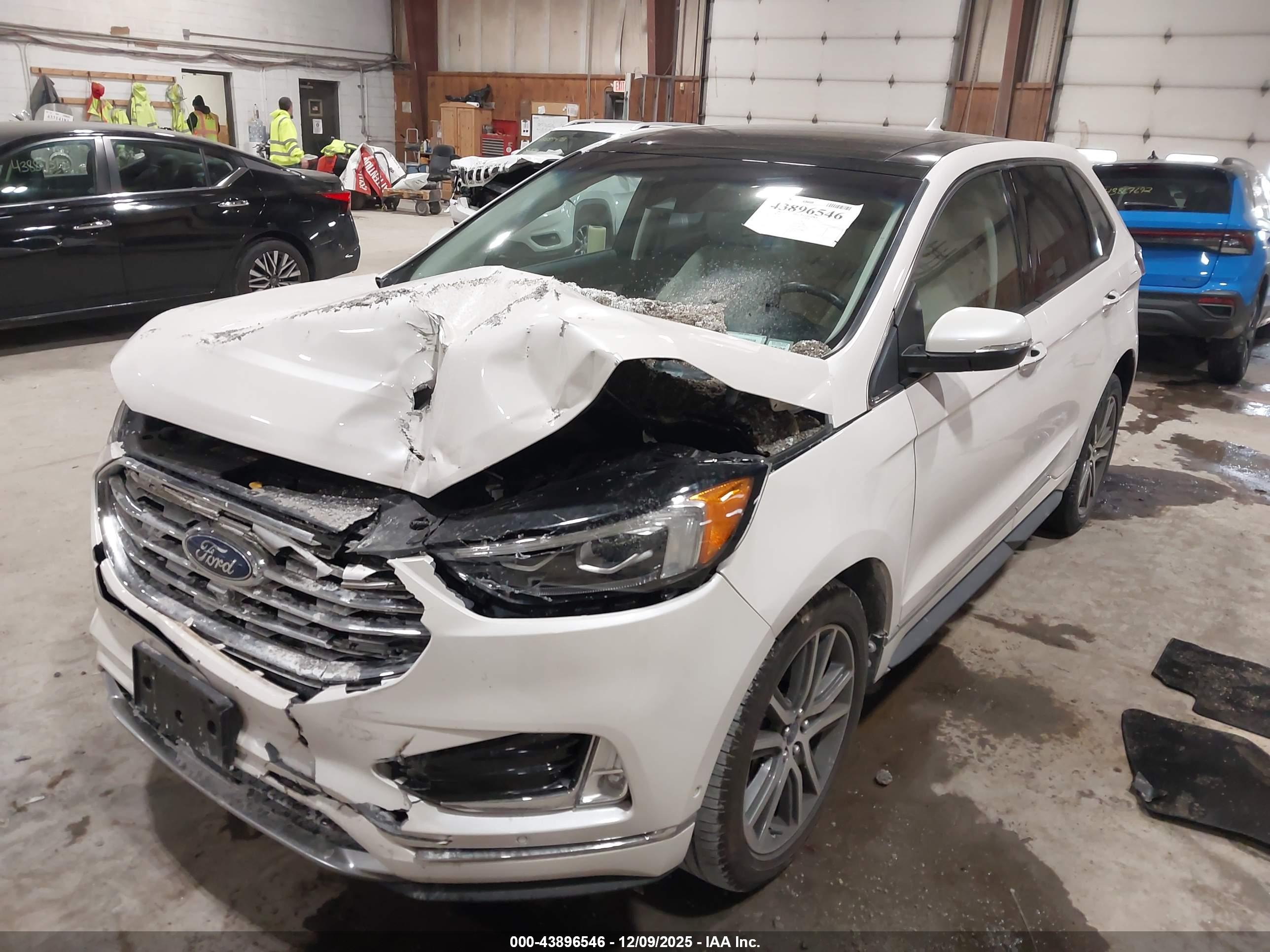 FORD EDGE image 6