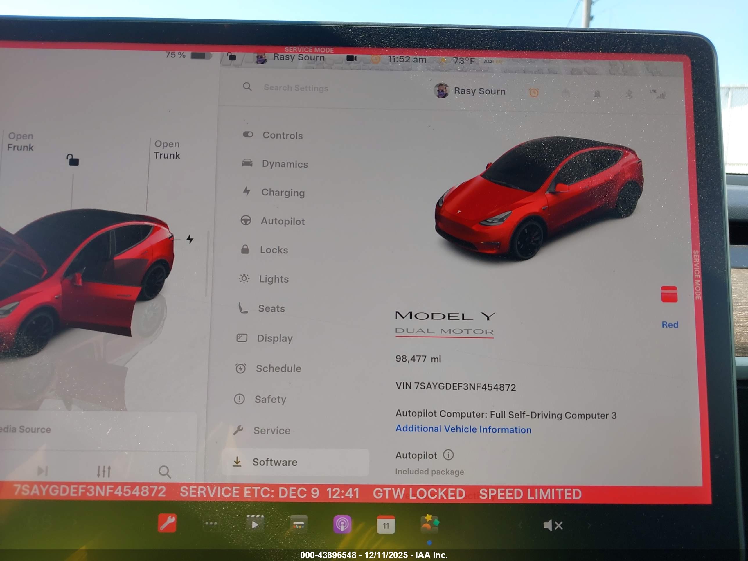 TESLA MODEL image 7