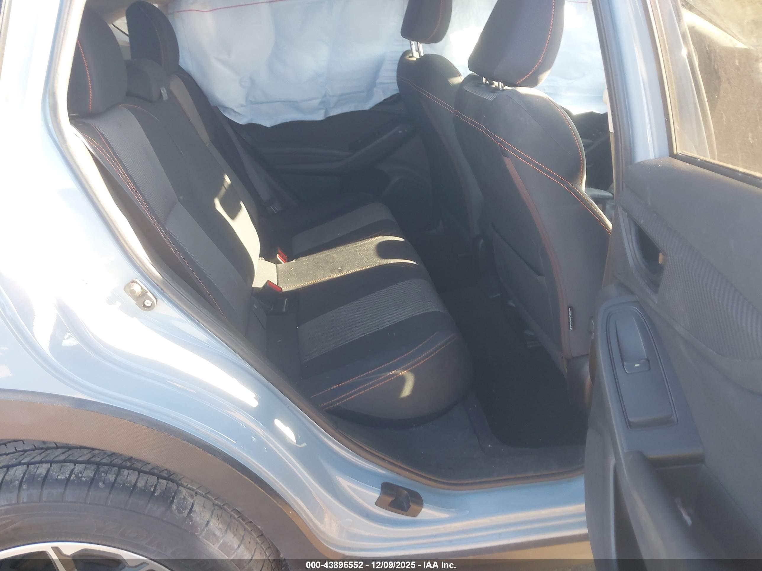 SUBARU CROSSTREK image 8