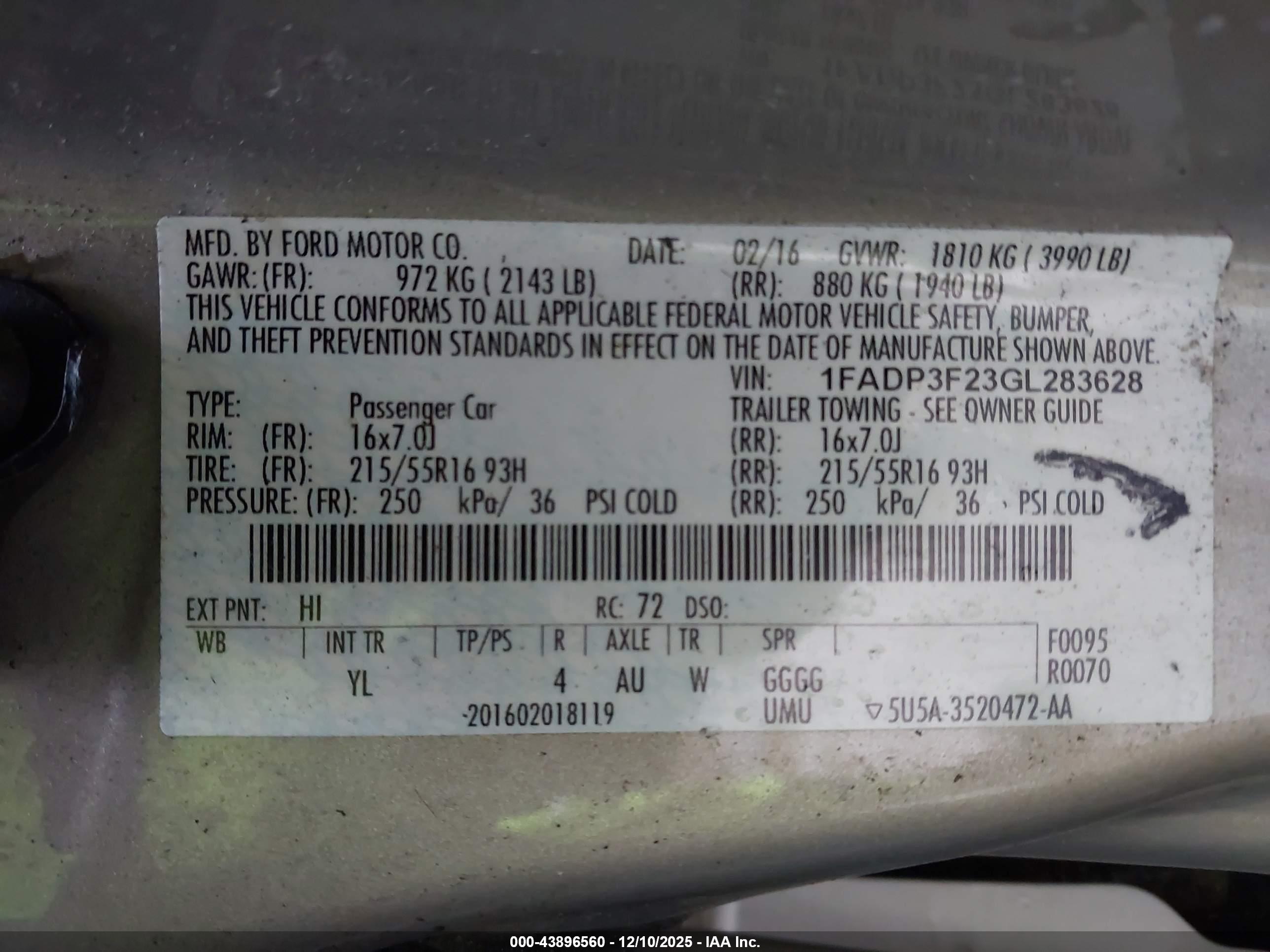FORD FOCUS image 9