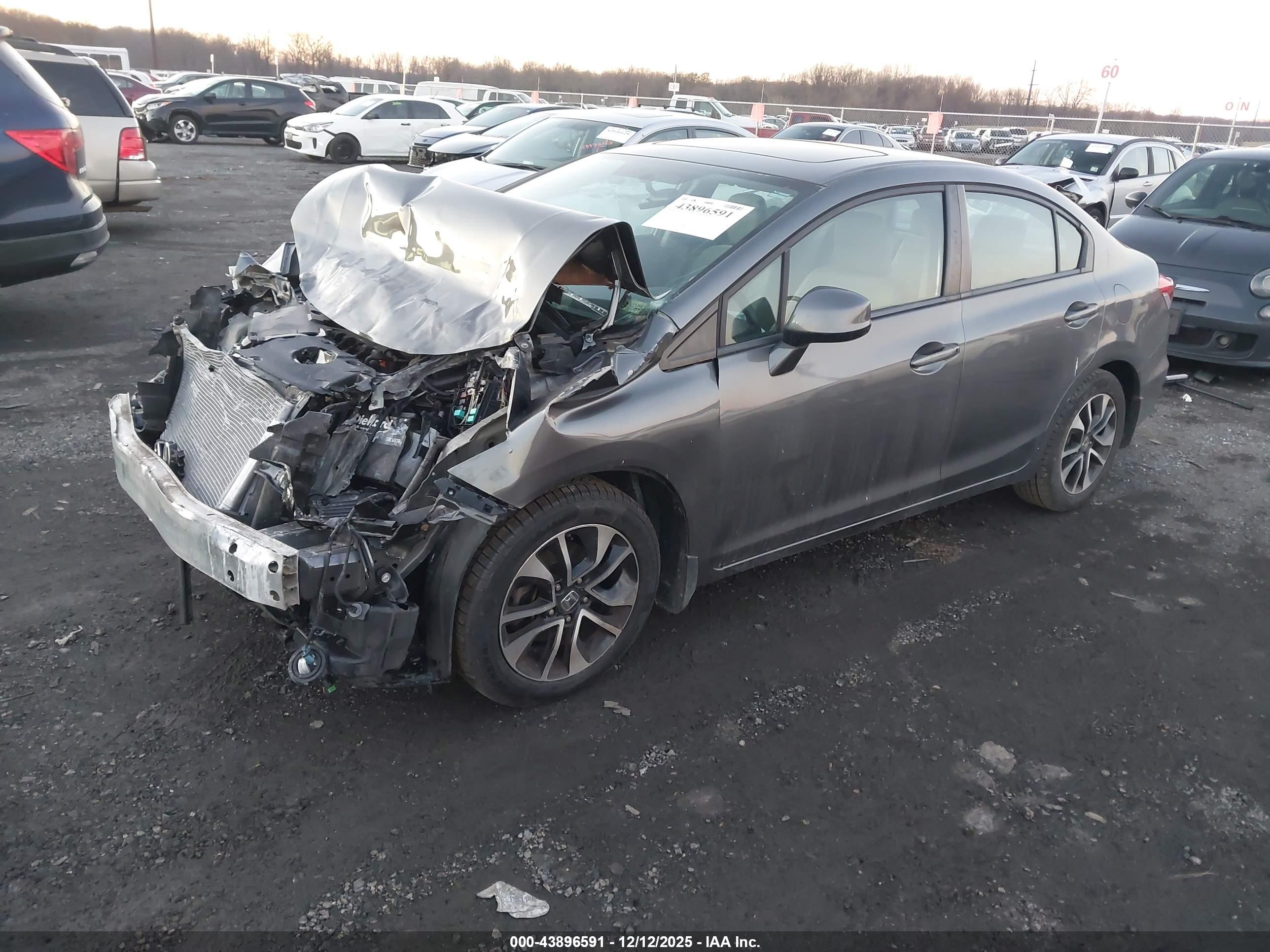 HONDA CIVIC image 2