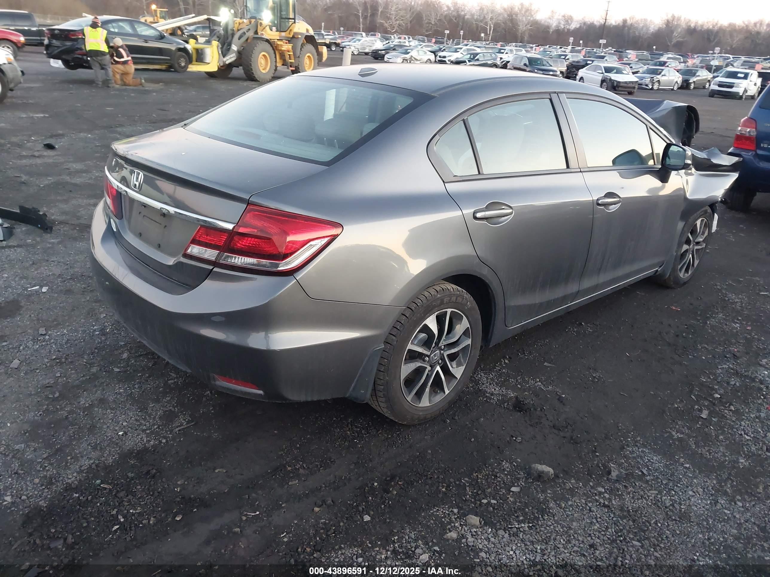 HONDA CIVIC image 4