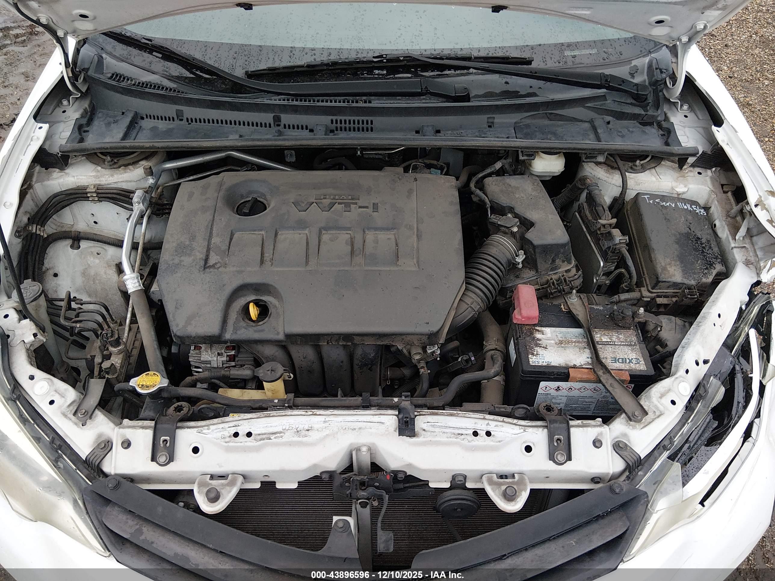TOYOTA COROLLA image 10