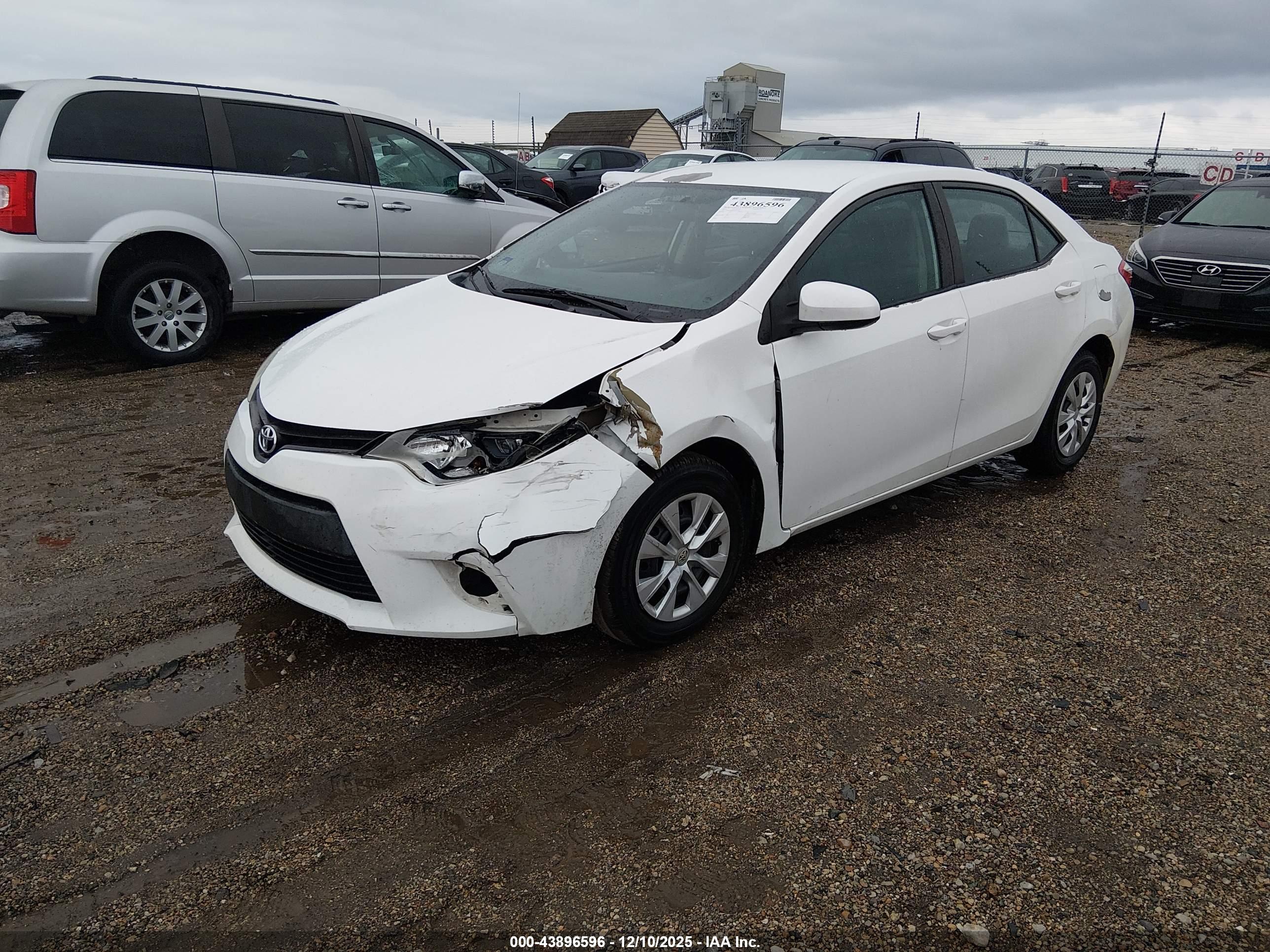 TOYOTA COROLLA image 2
