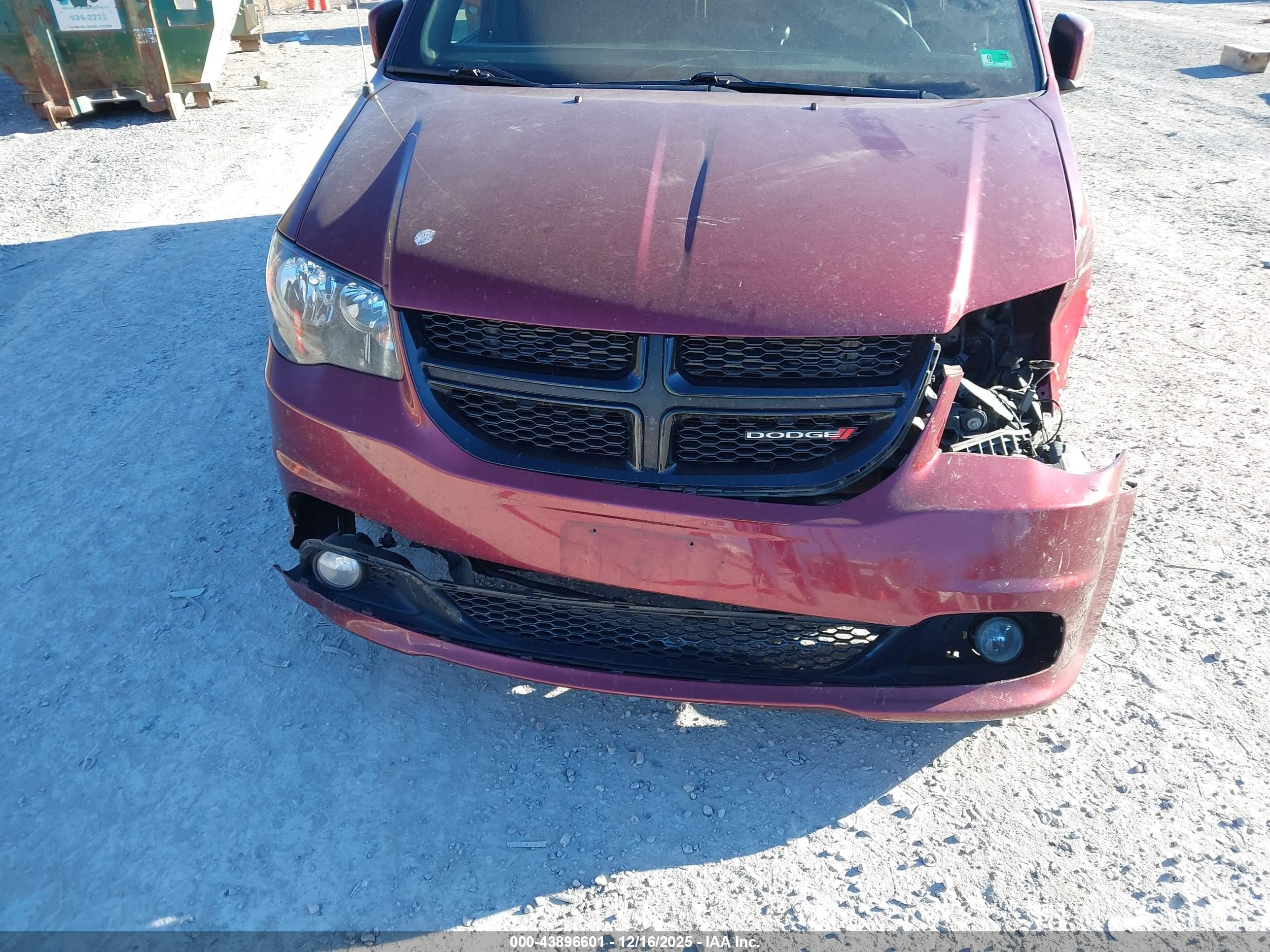 DODGE GRAND image 6