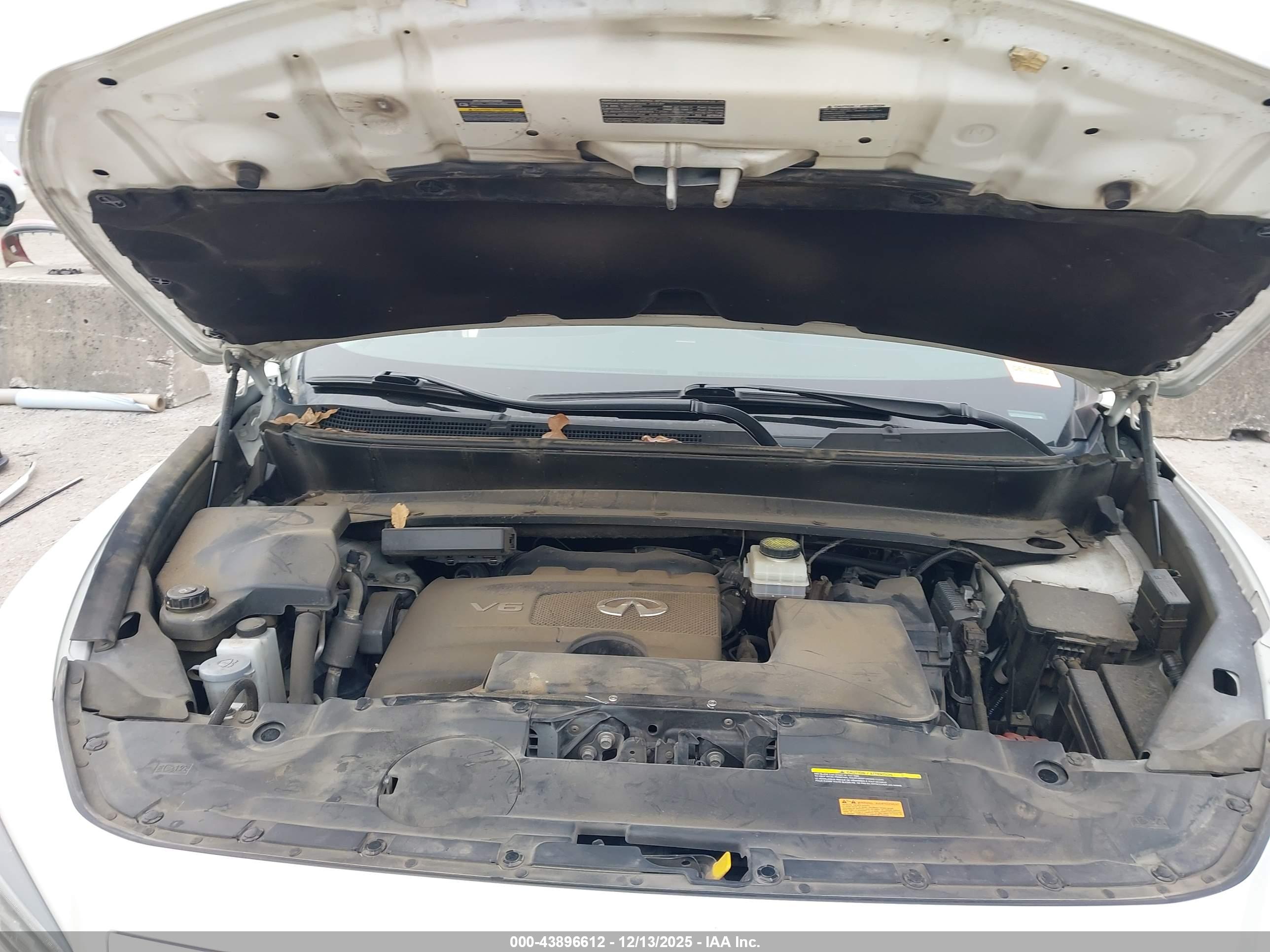 INFINITI QX60 image 10