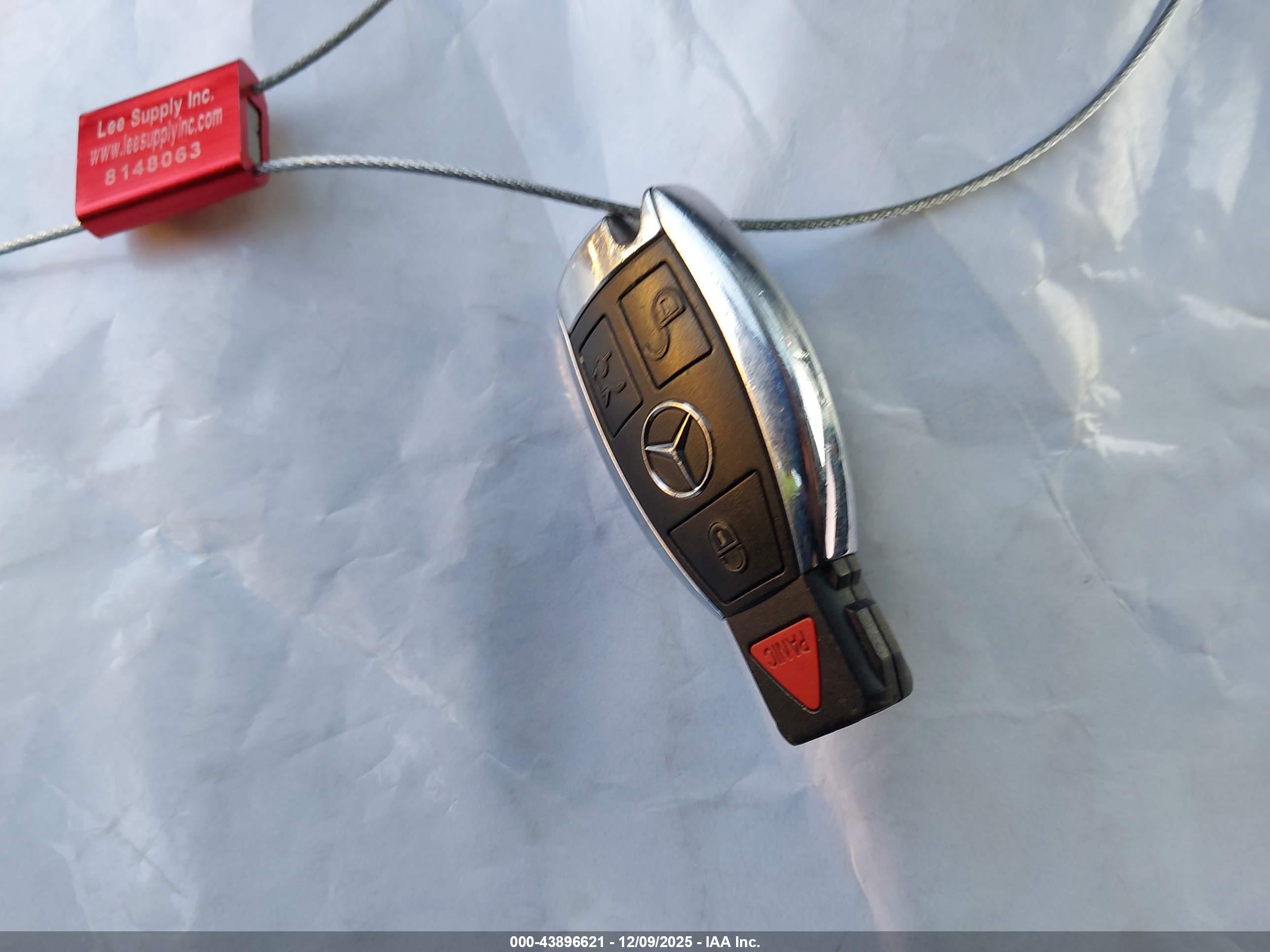 MERCEDES-BENZ CLS image 11