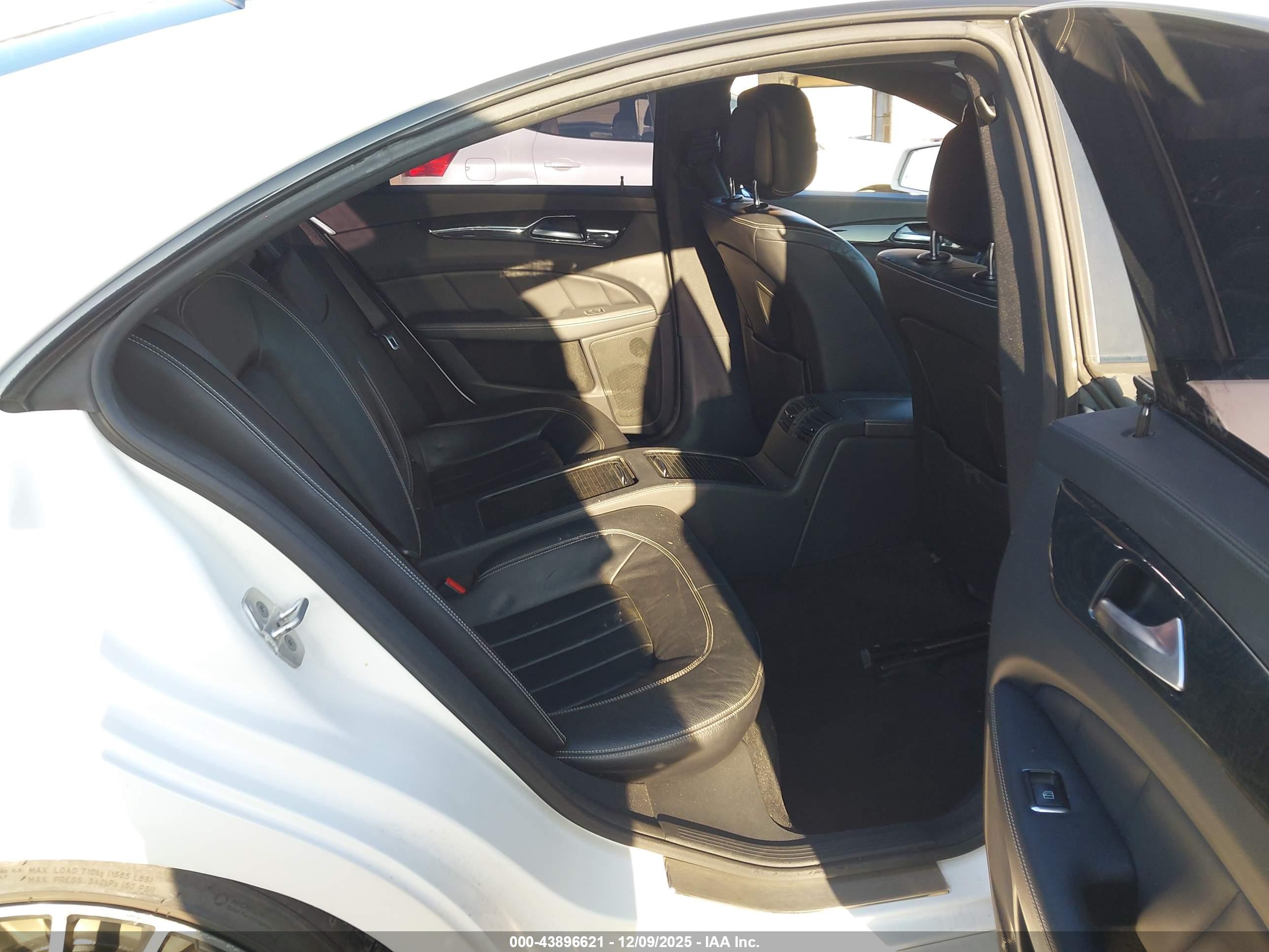 MERCEDES-BENZ CLS image 8