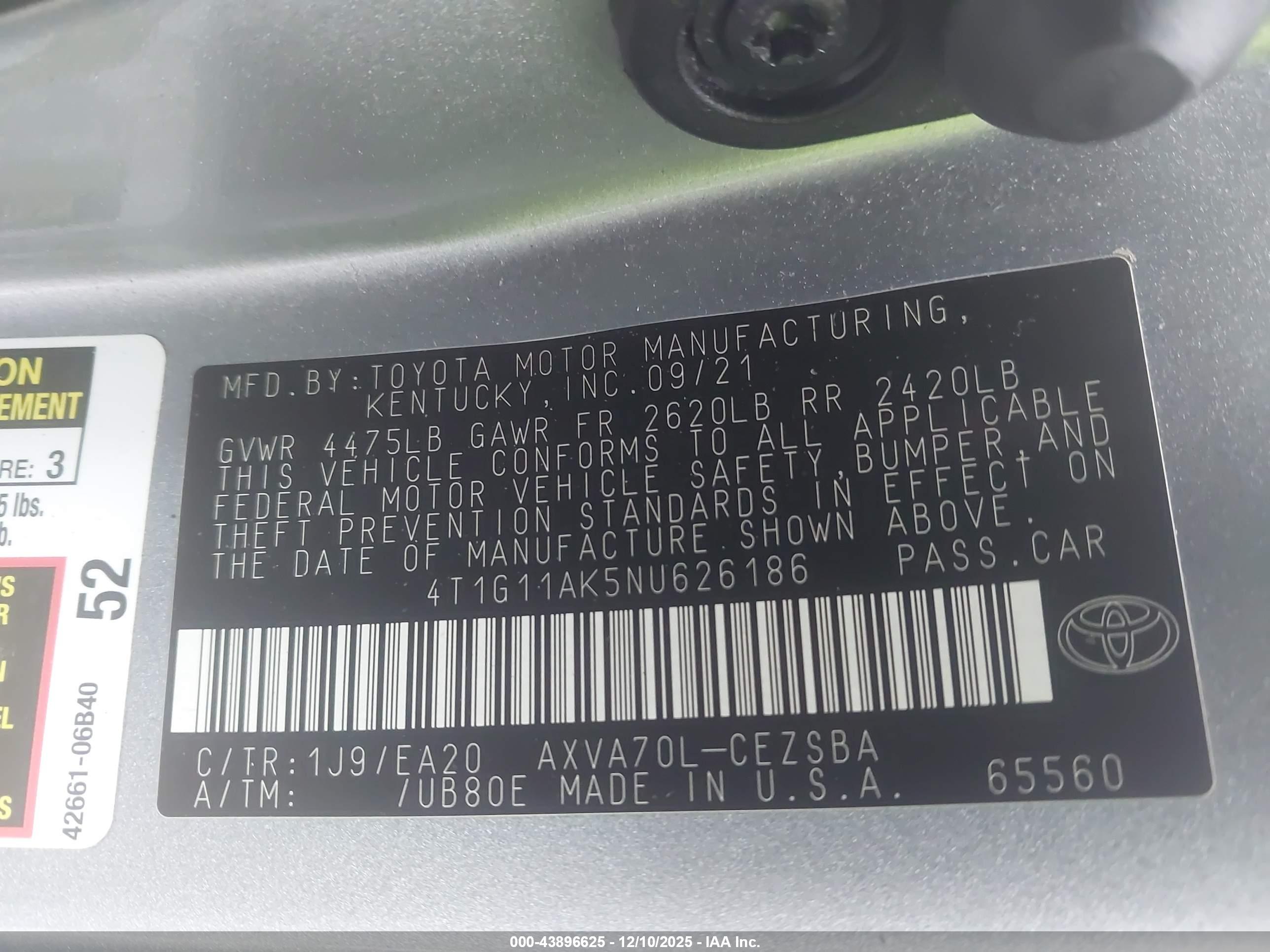 TOYOTA CAMRY image 9