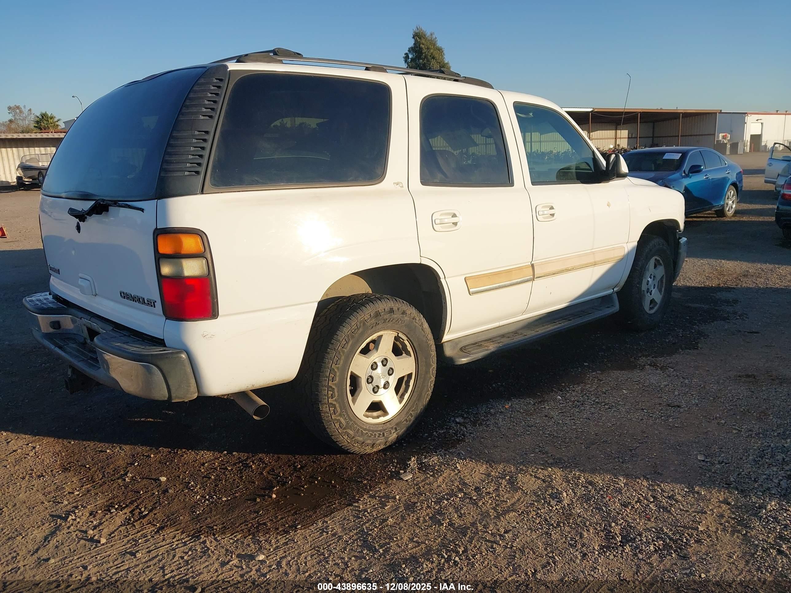 CHEVROLET TAHOE image 4