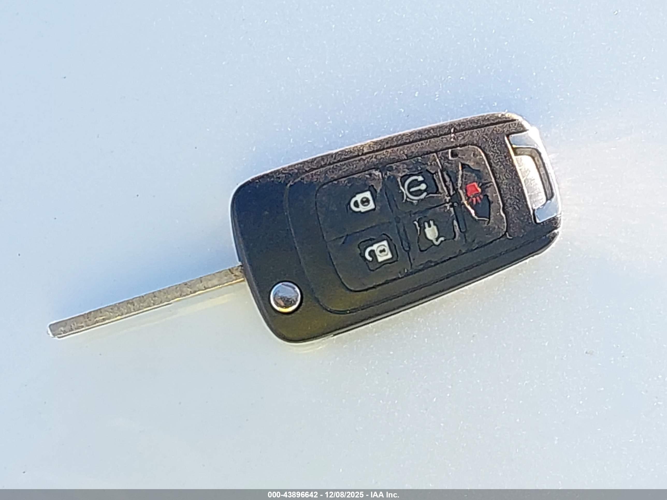 CHEVROLET VOLT image 11