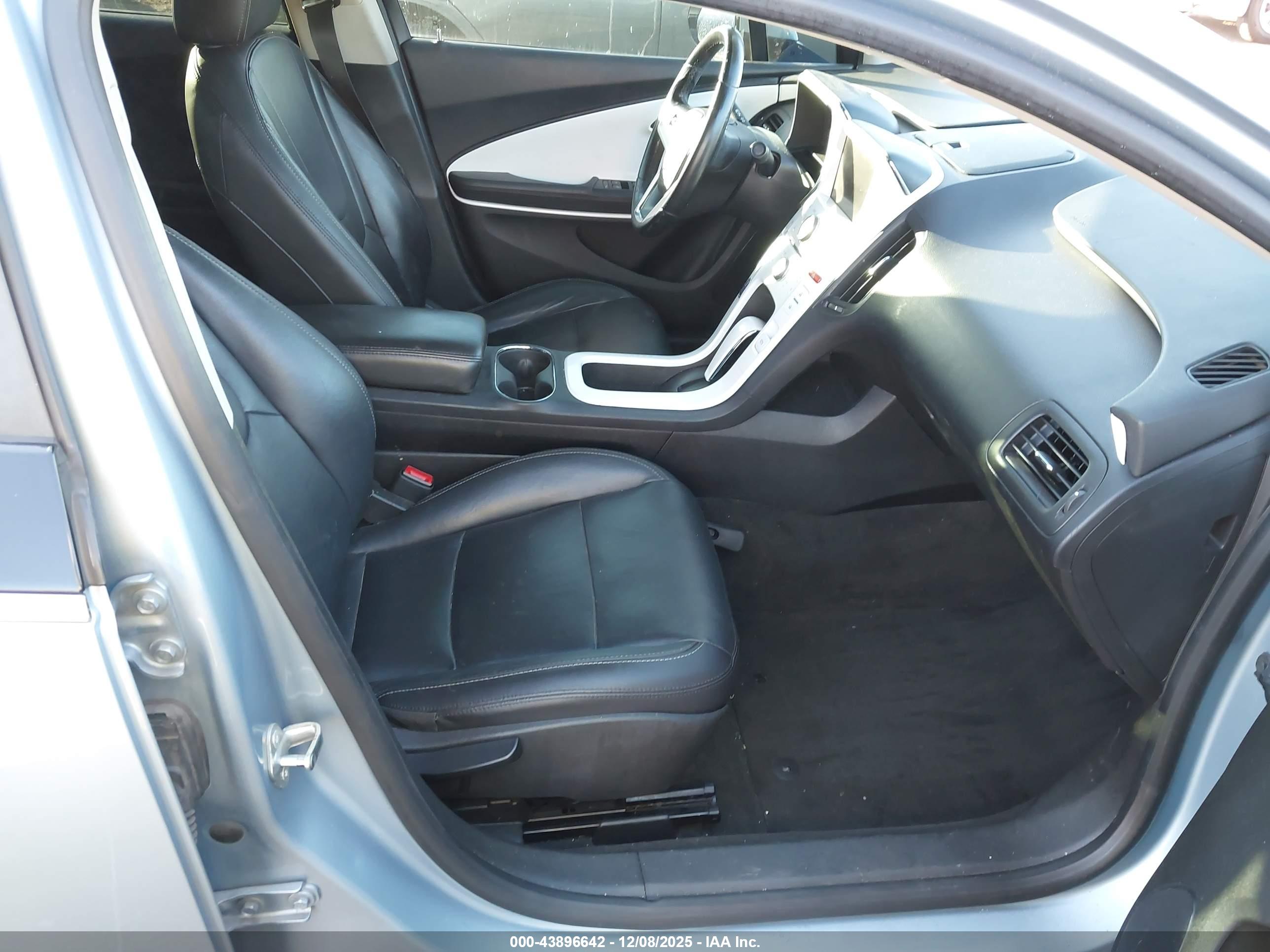 CHEVROLET VOLT image 5
