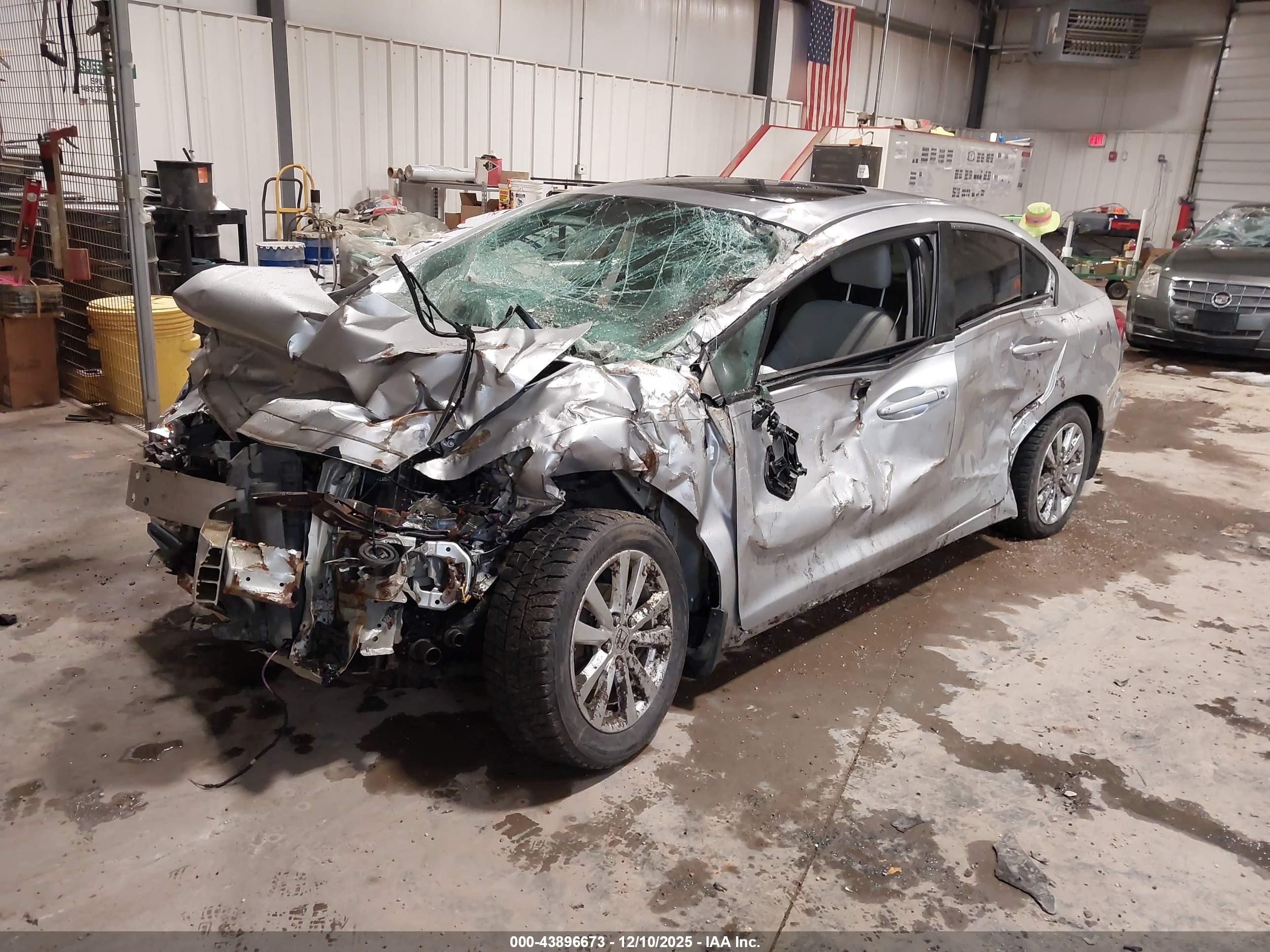 HONDA CIVIC image 2