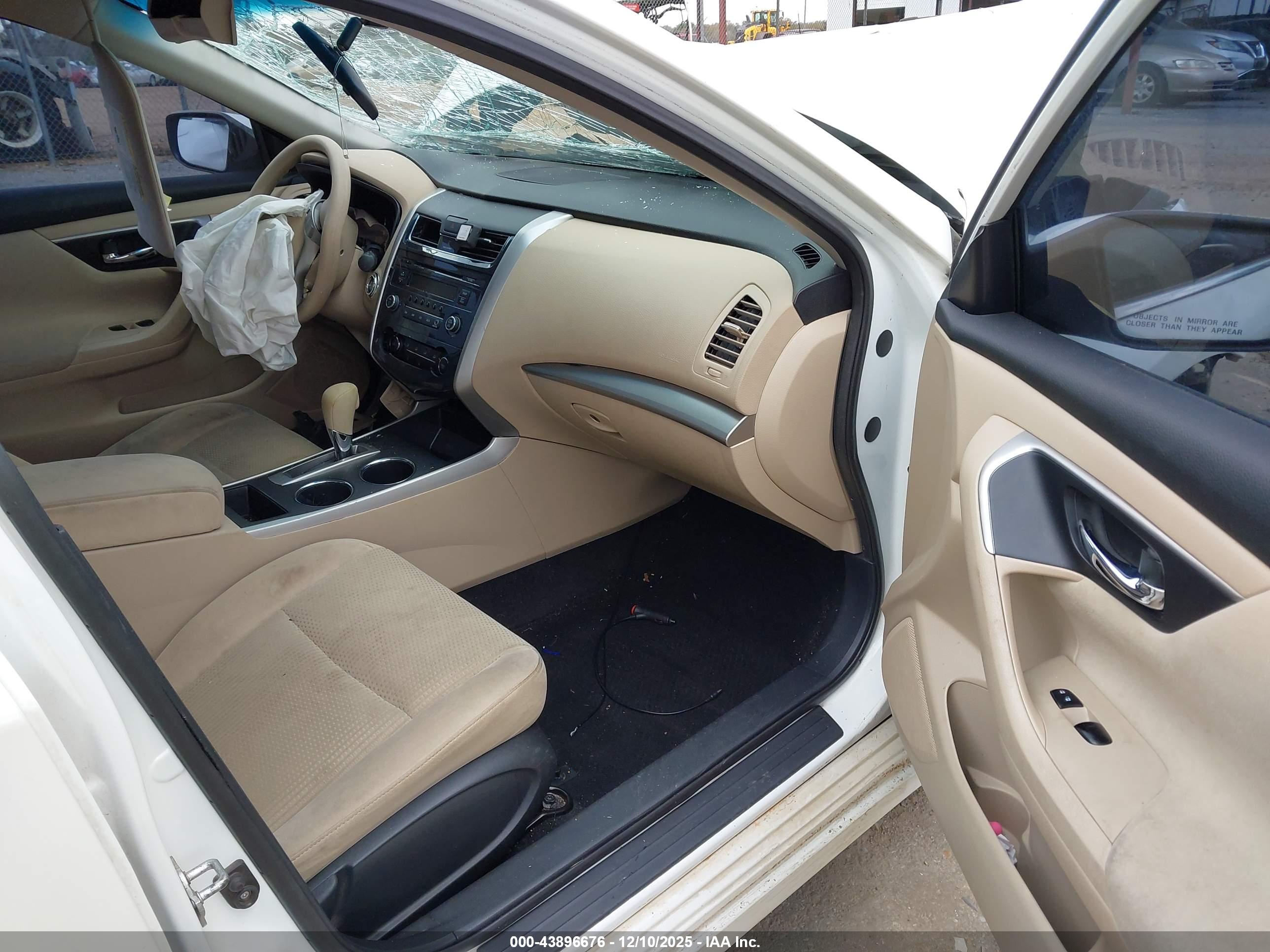 NISSAN ALTIMA image 5