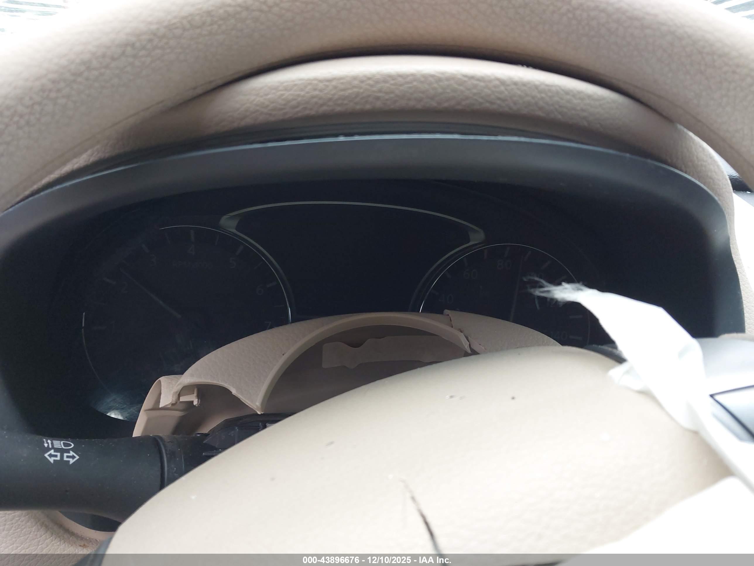 NISSAN ALTIMA image 7