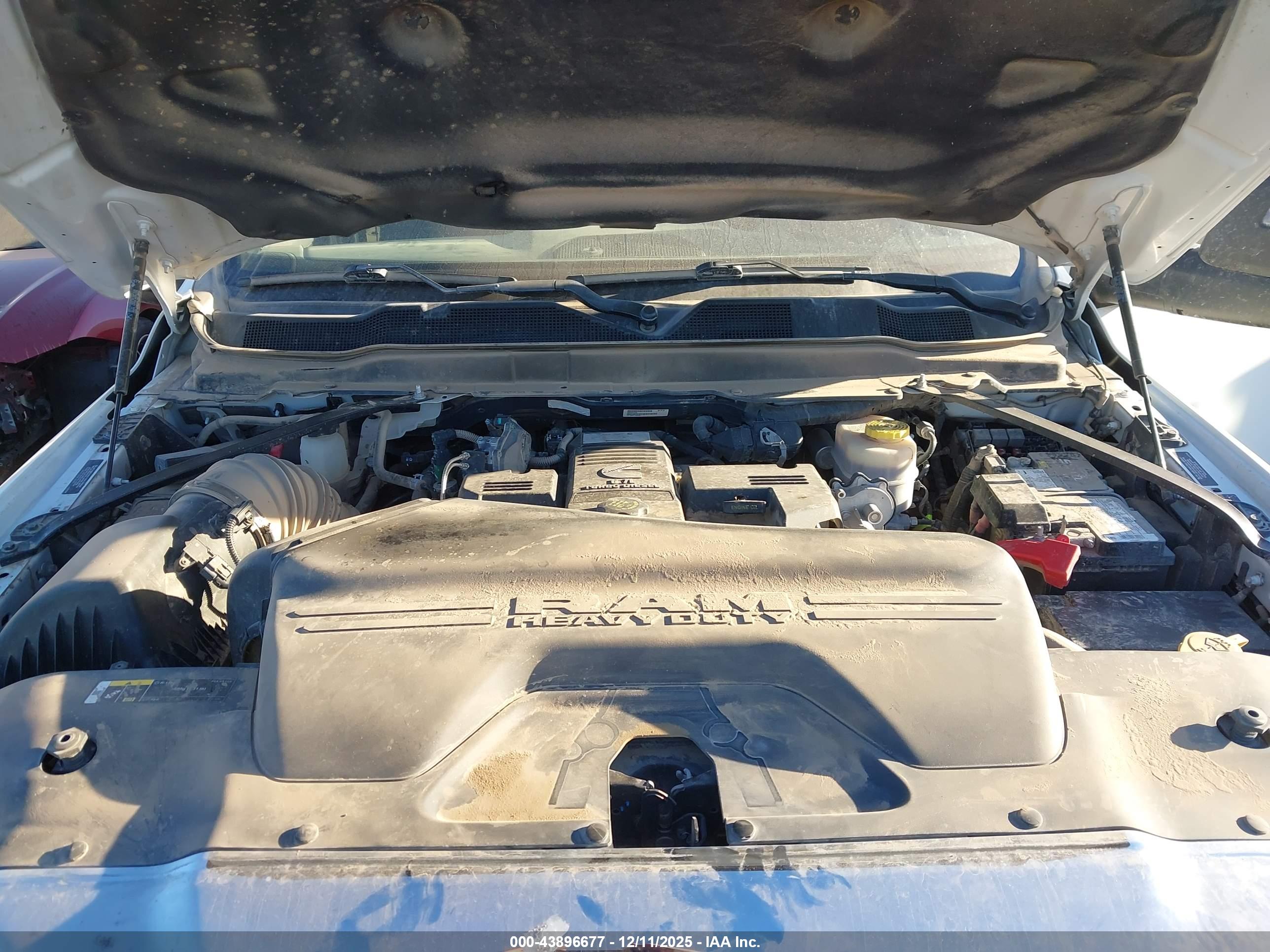 RAM 2500 image 10