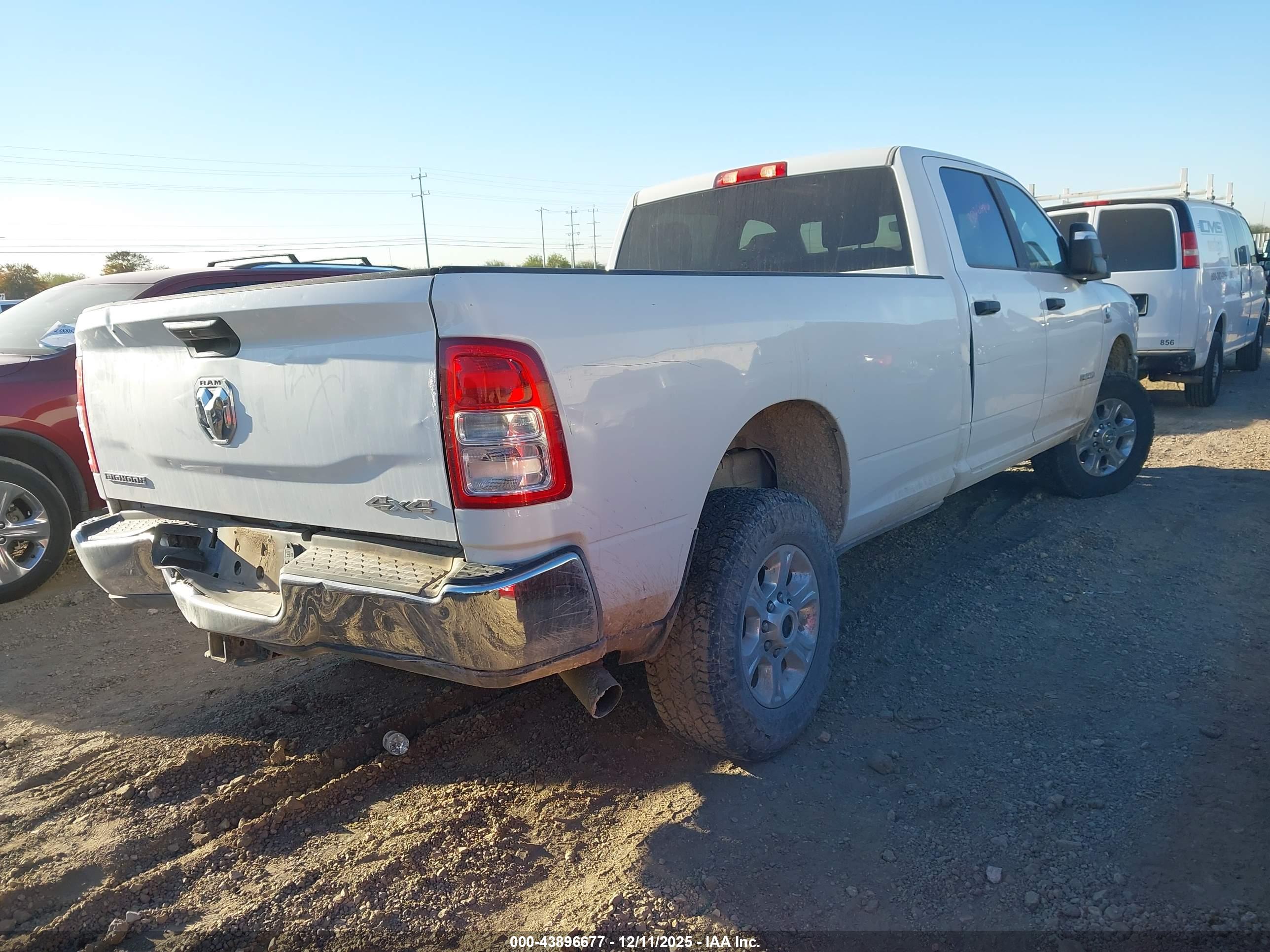 RAM 2500 image 4
