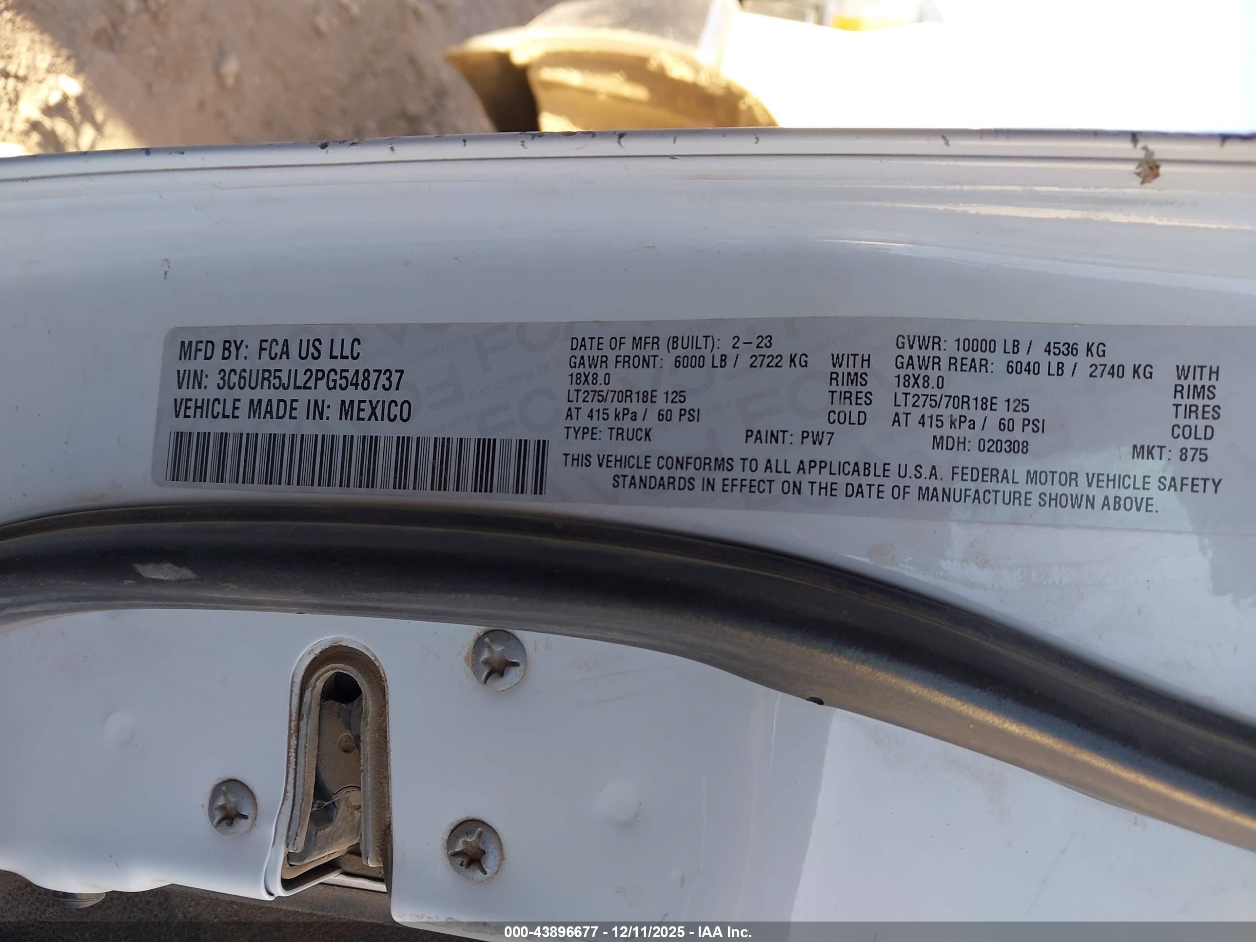 RAM 2500 image 9