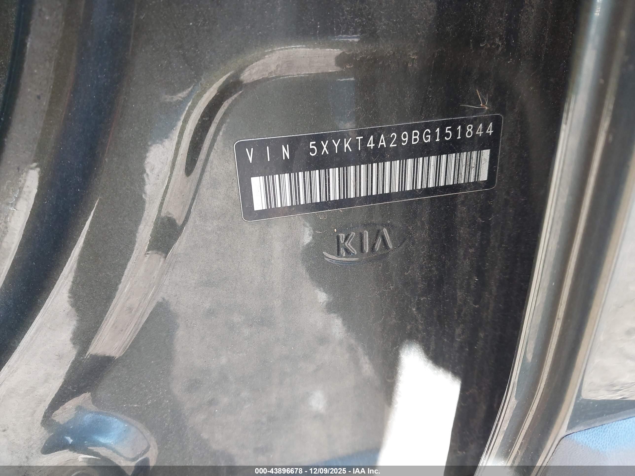KIA SORENTO image 9
