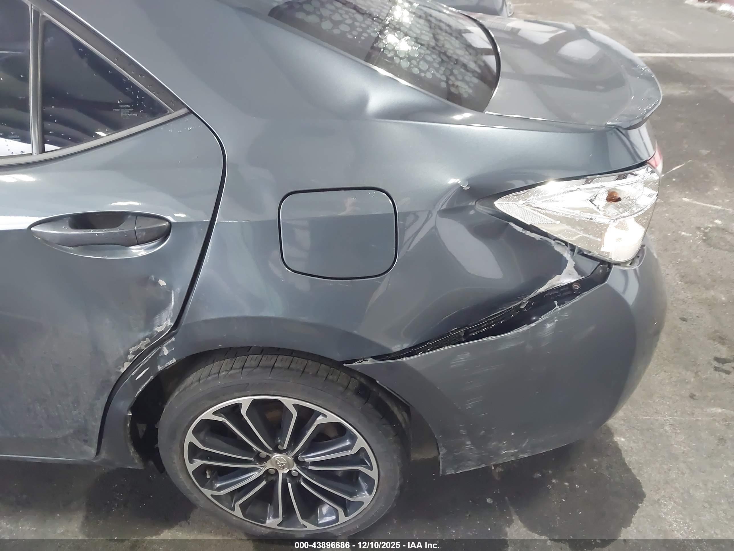 TOYOTA COROLLA image 6