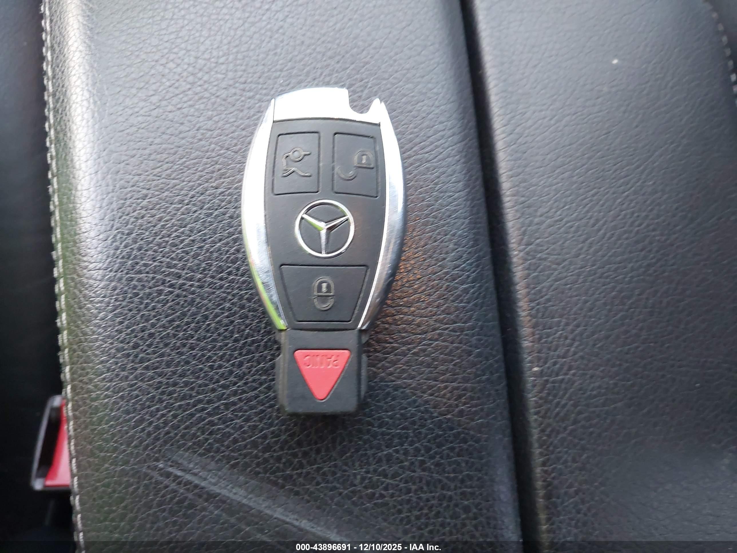 MERCEDES-BENZ GL image 11