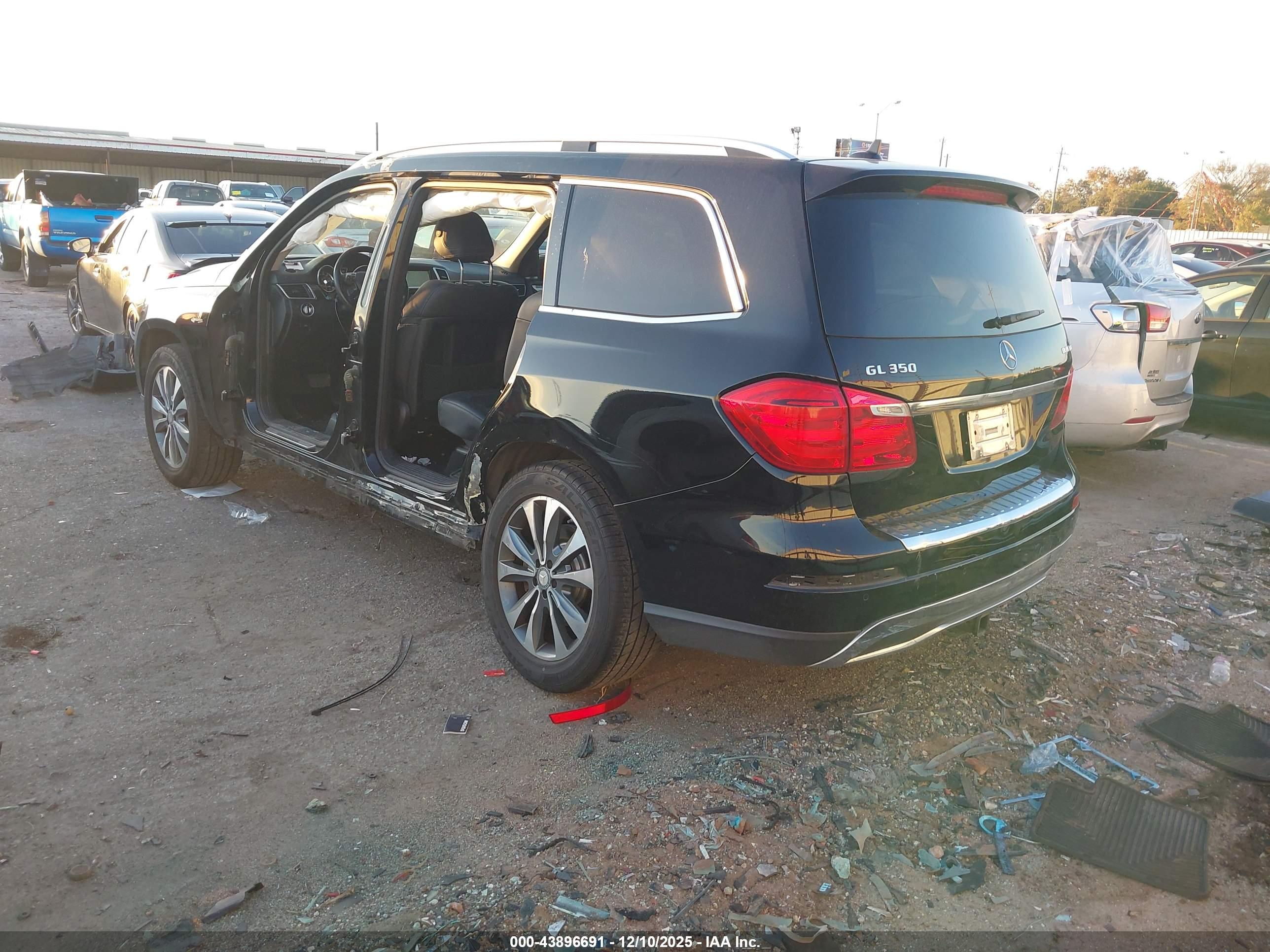 MERCEDES-BENZ GL image 3