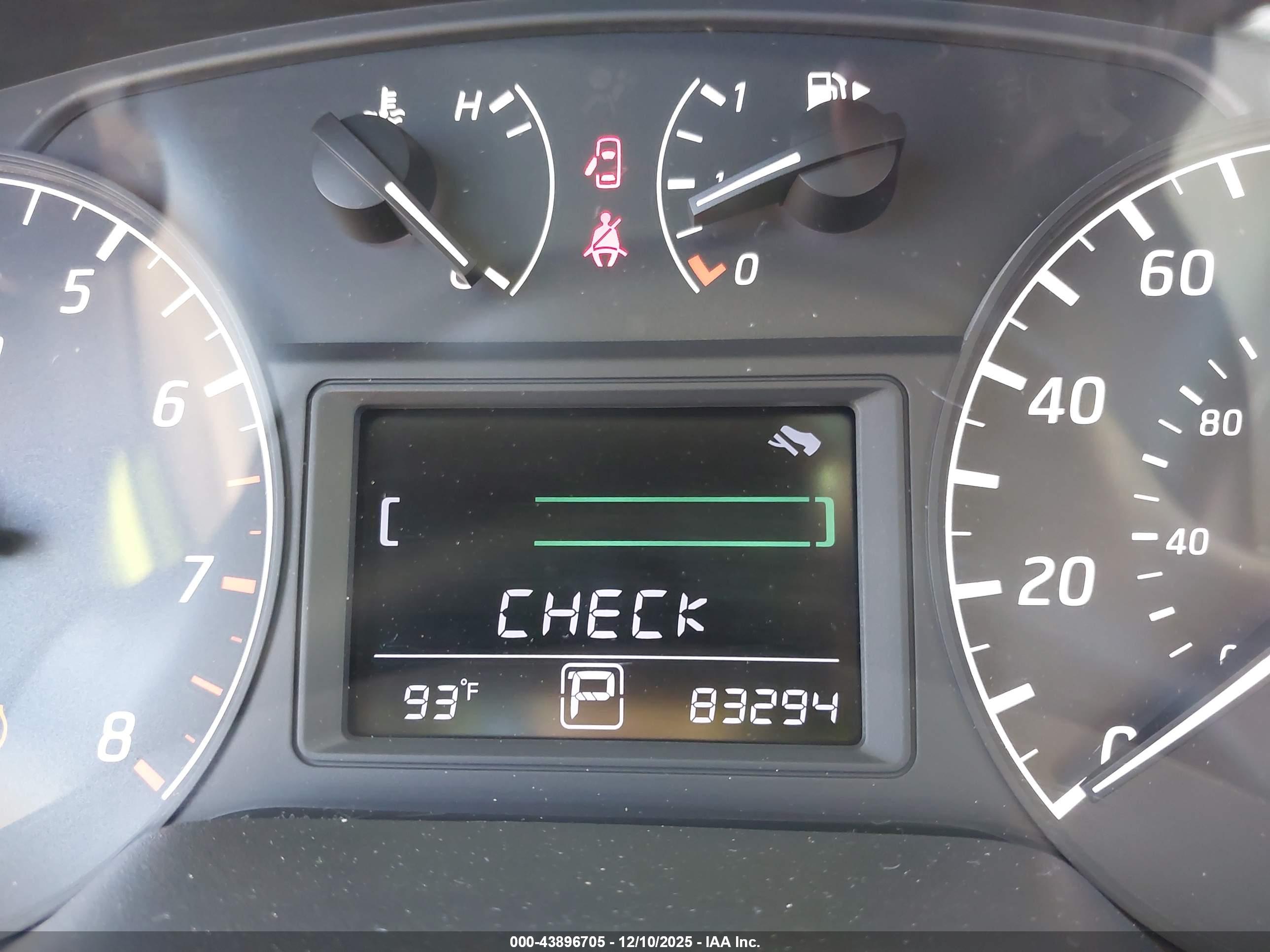 NISSAN SENTRA image 7