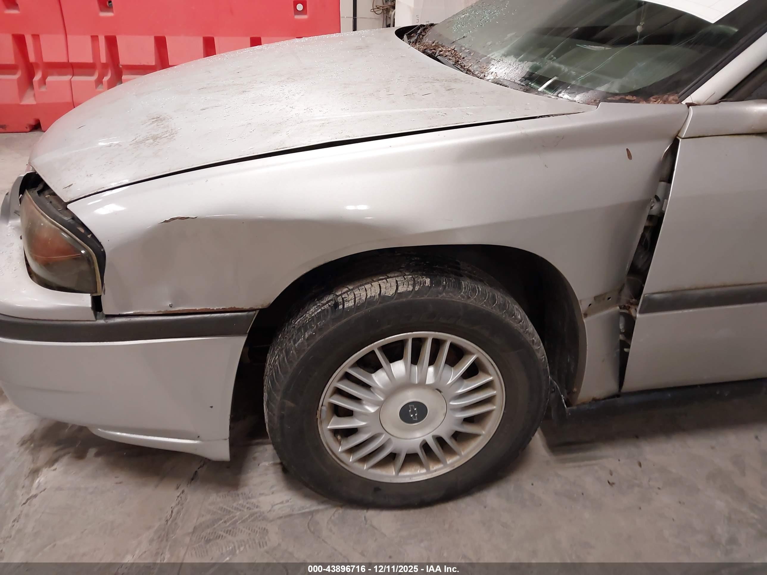 CHEVROLET IMPALA image 6