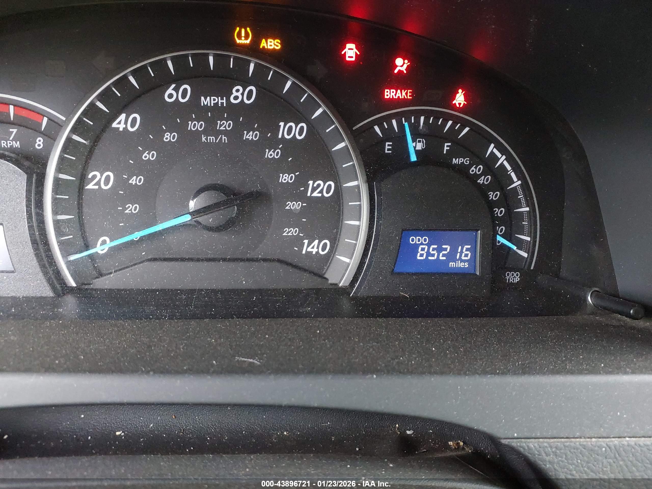TOYOTA CAMRY image 7