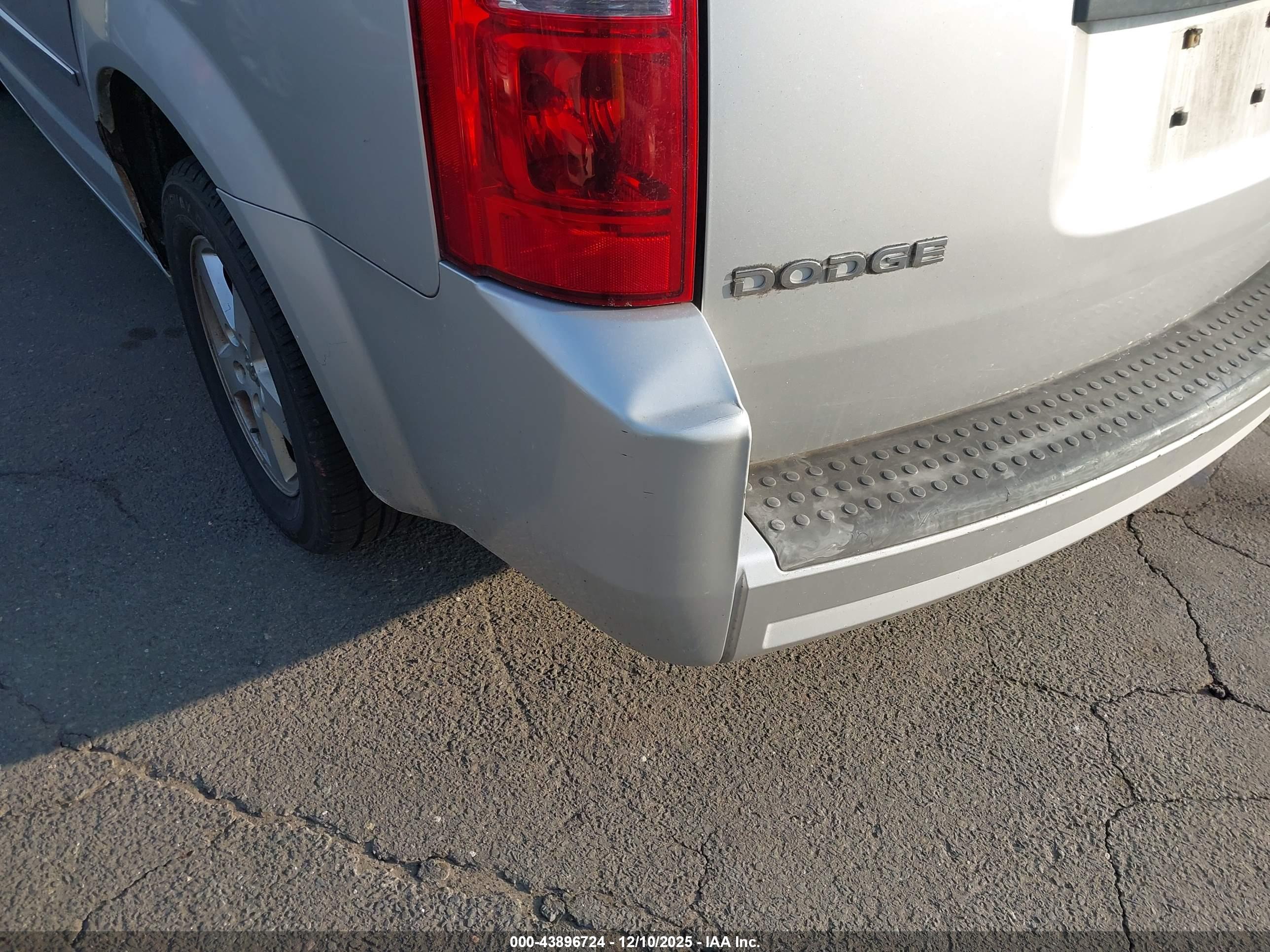 DODGE GRAND image 6
