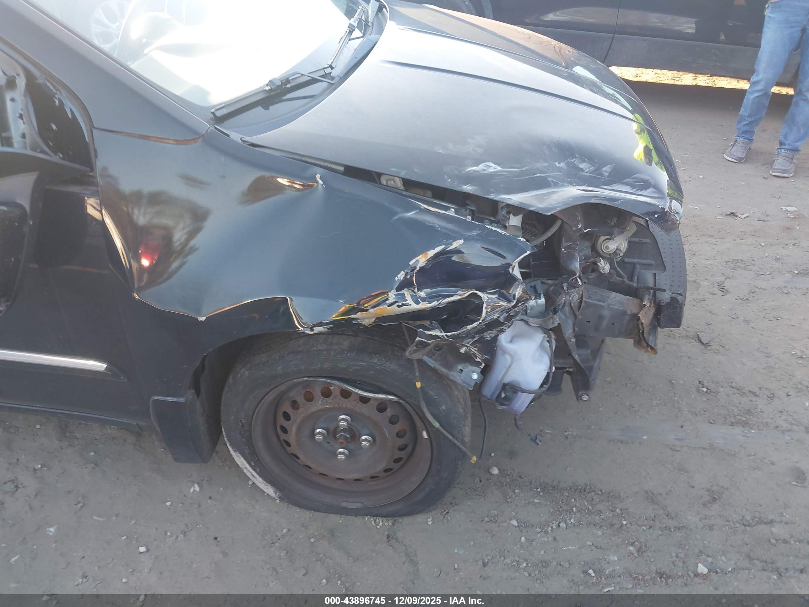NISSAN SENTRA image 6