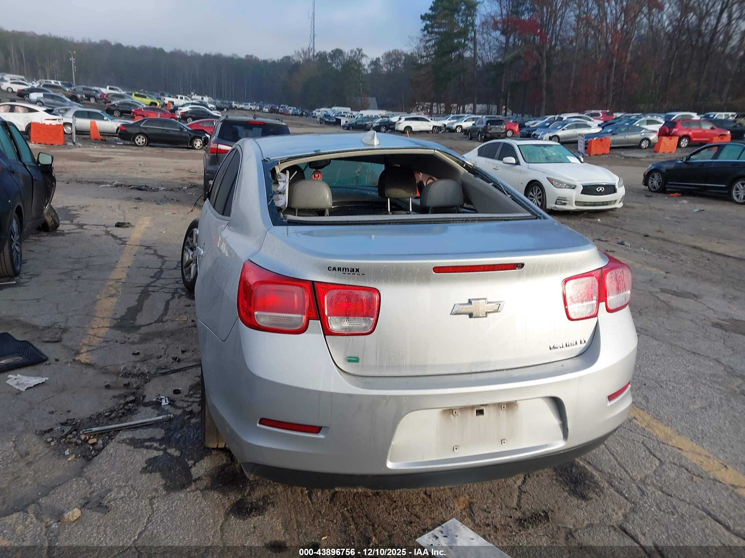 CHEVROLET MALIBU image 3