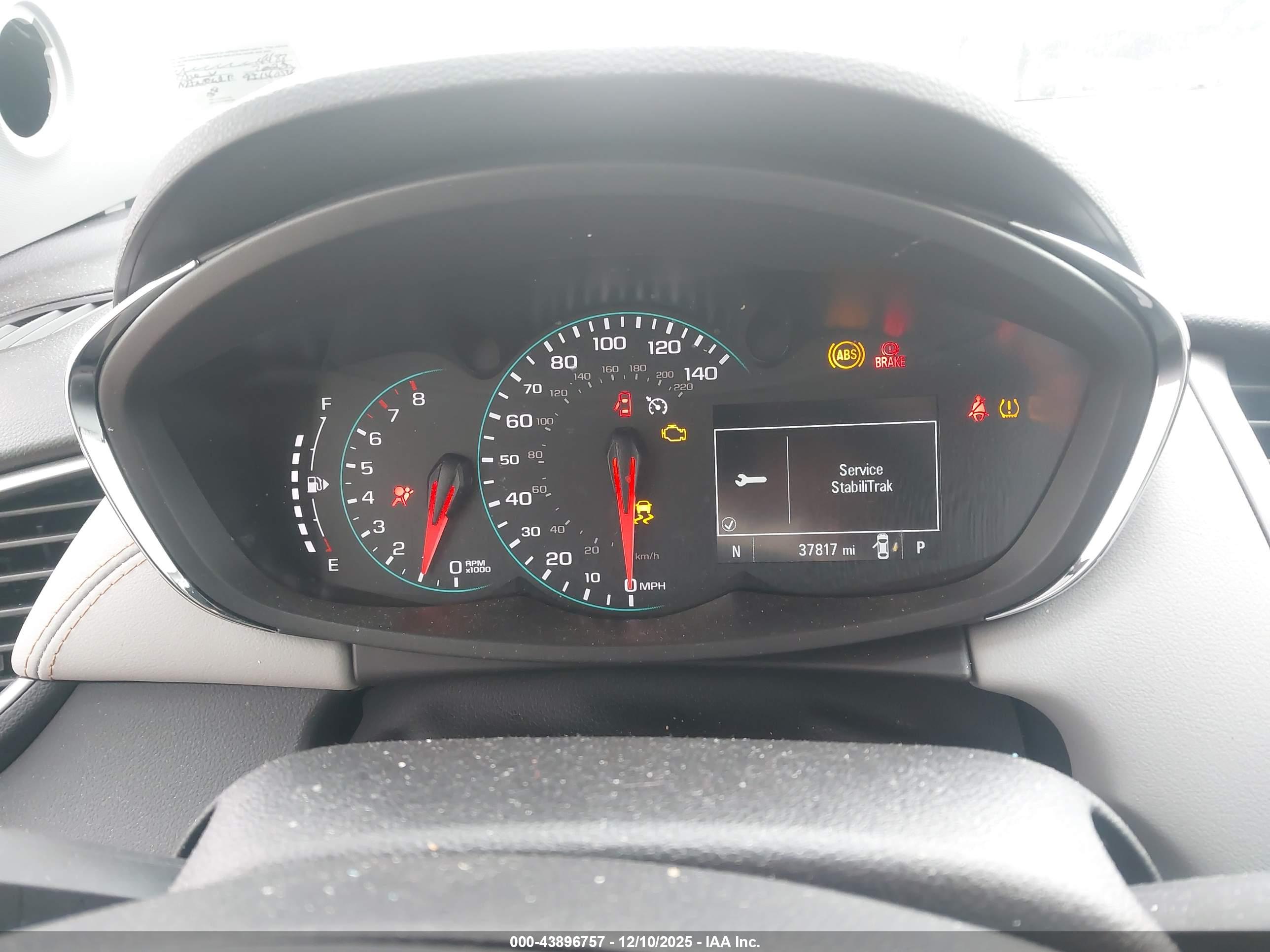 CHEVROLET TRAX image 7
