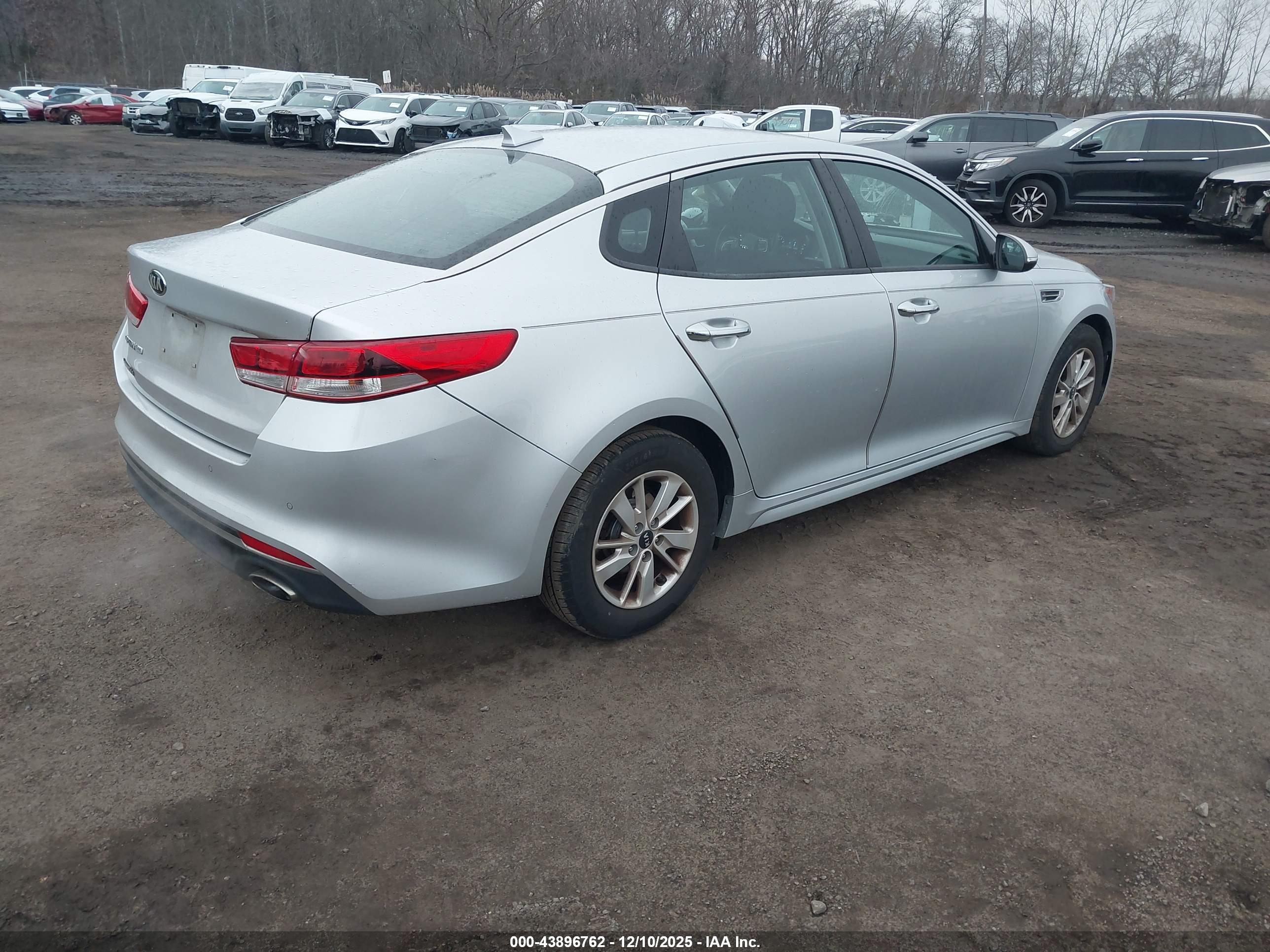 KIA OPTIMA image 4