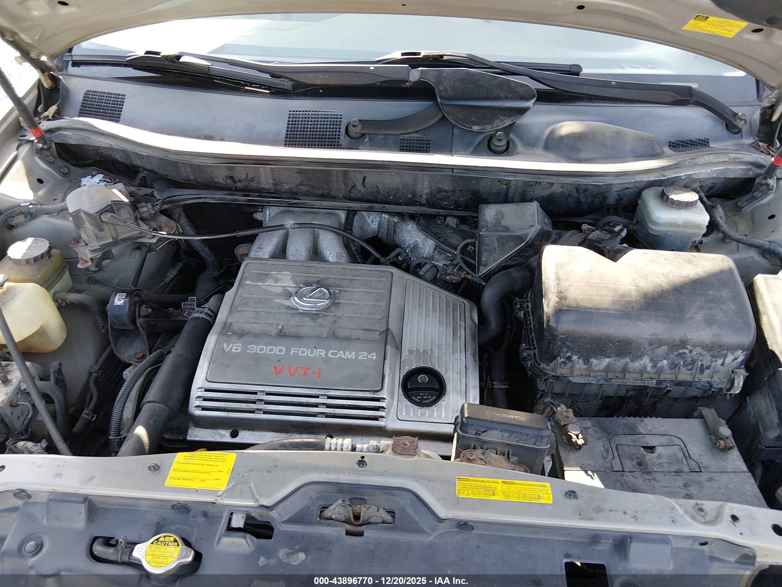 LEXUS RX image 10