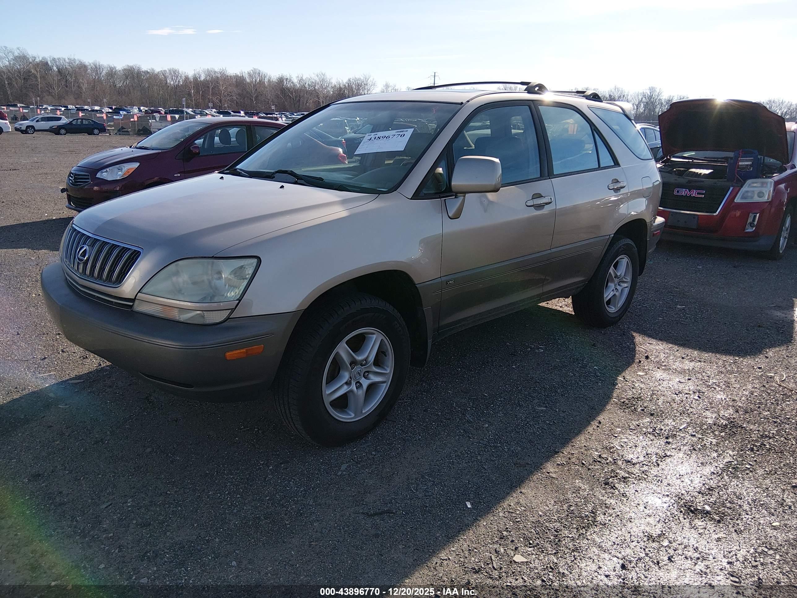 LEXUS RX image 2