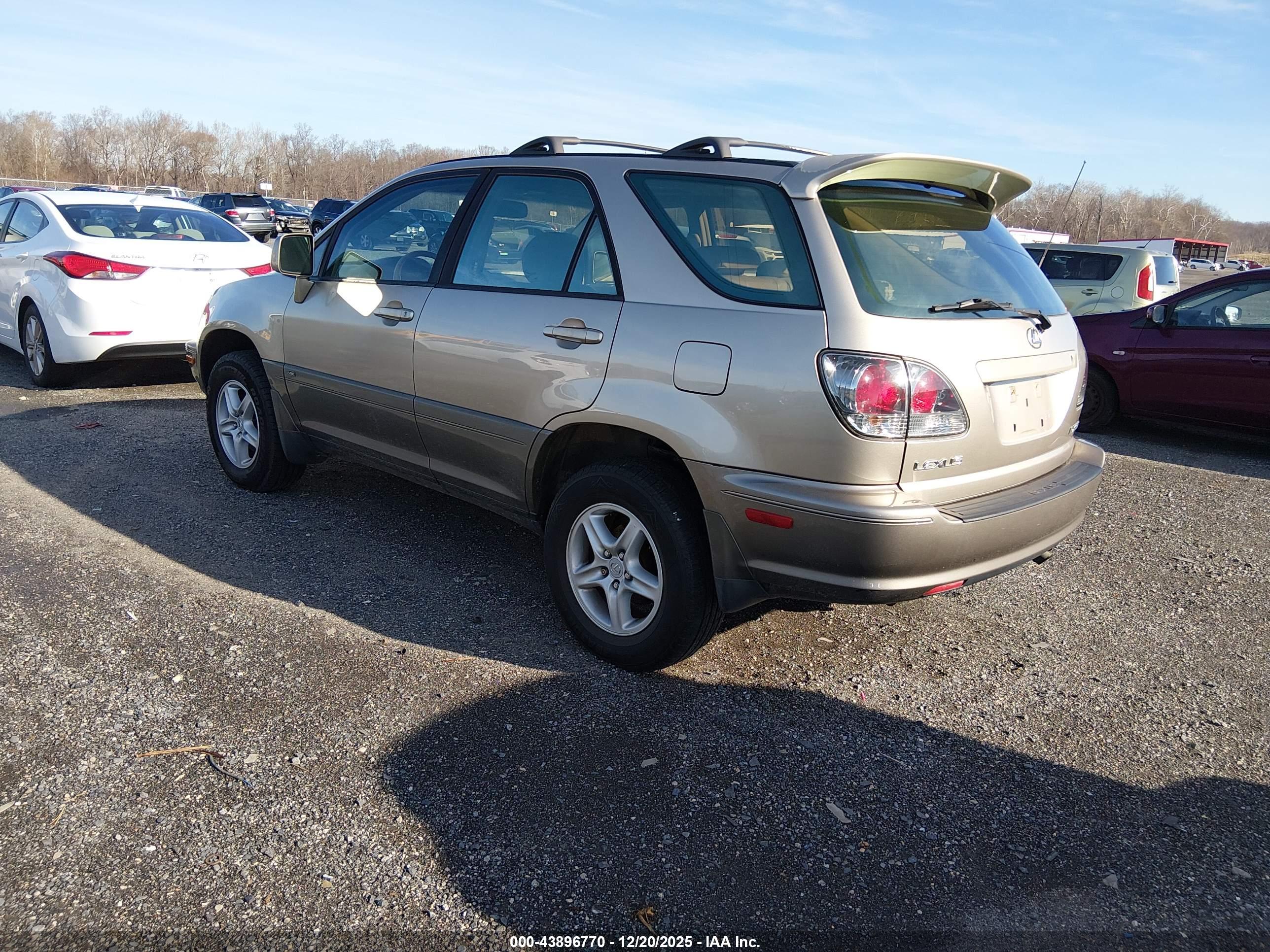 LEXUS RX image 3