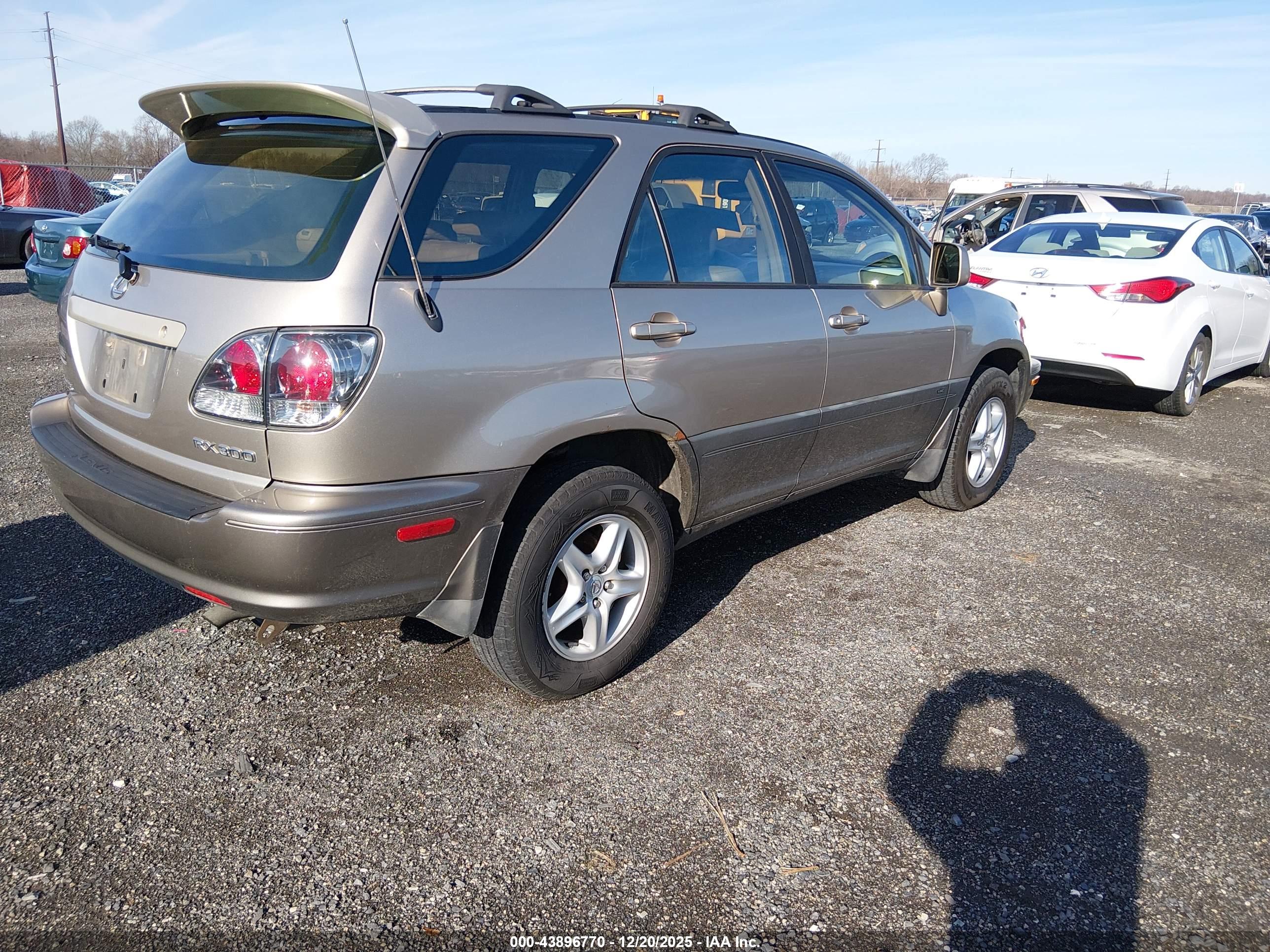 LEXUS RX image 4