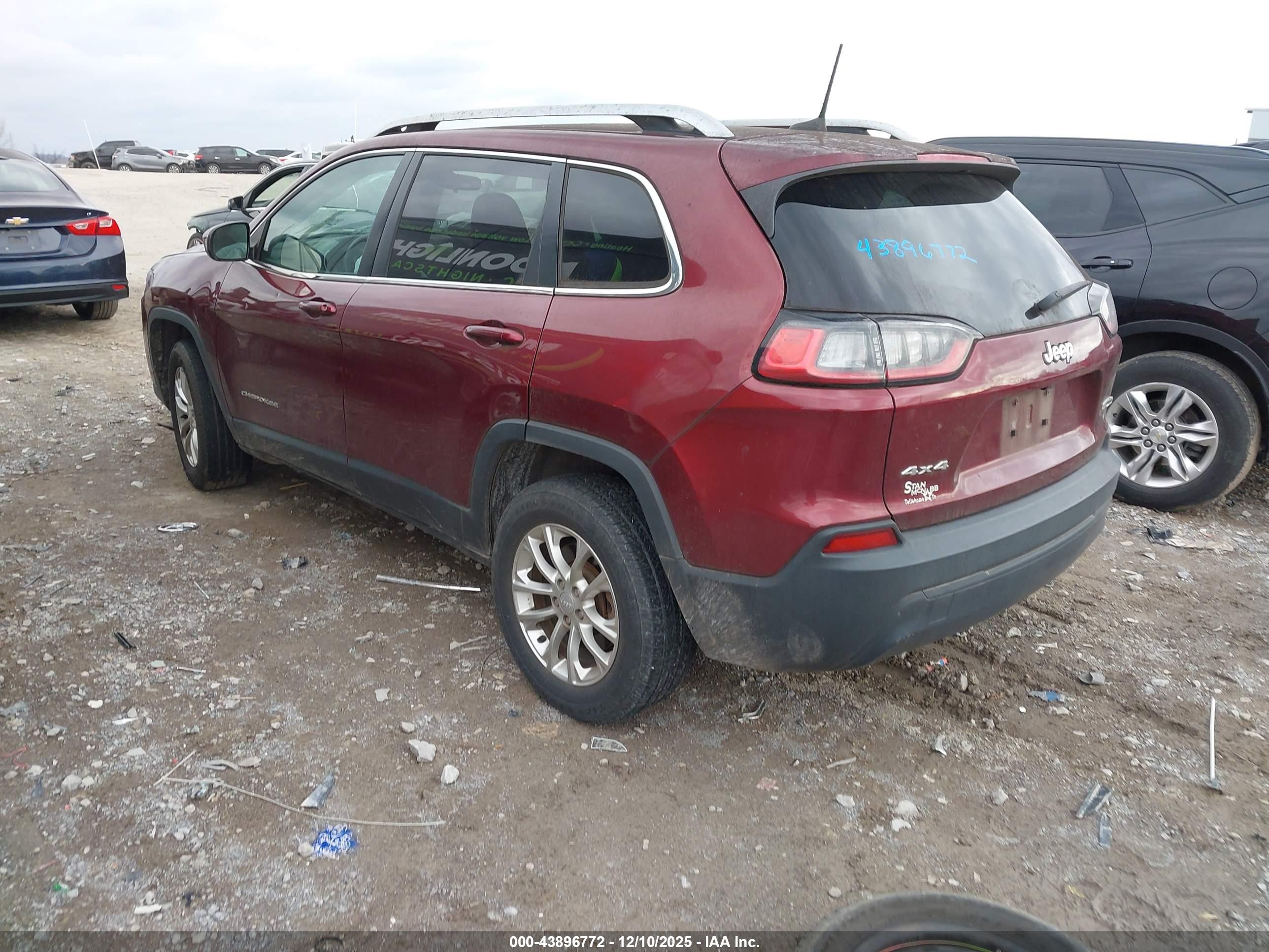JEEP CHEROKEE image 3