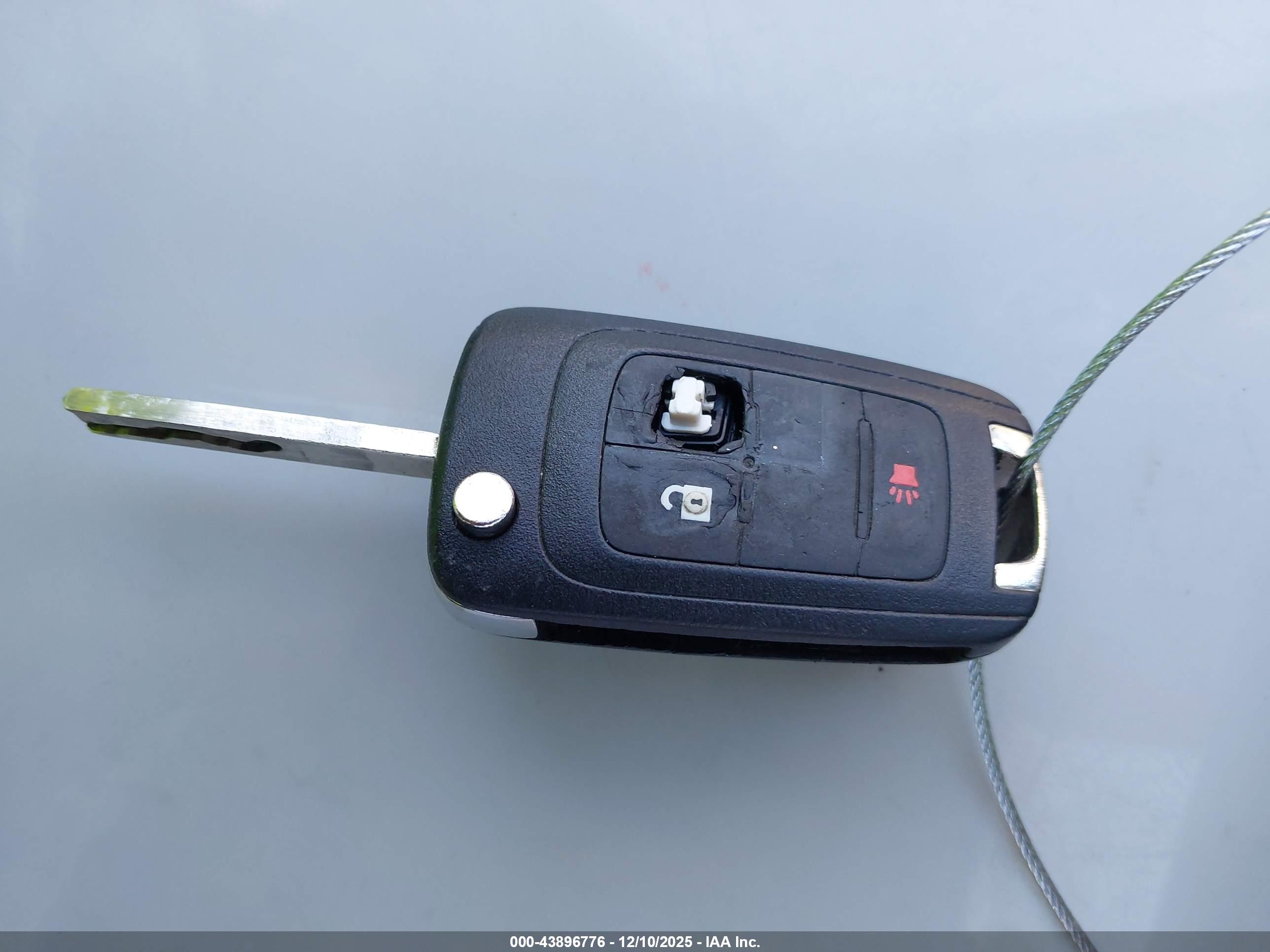 CHEVROLET EQUINOX image 11