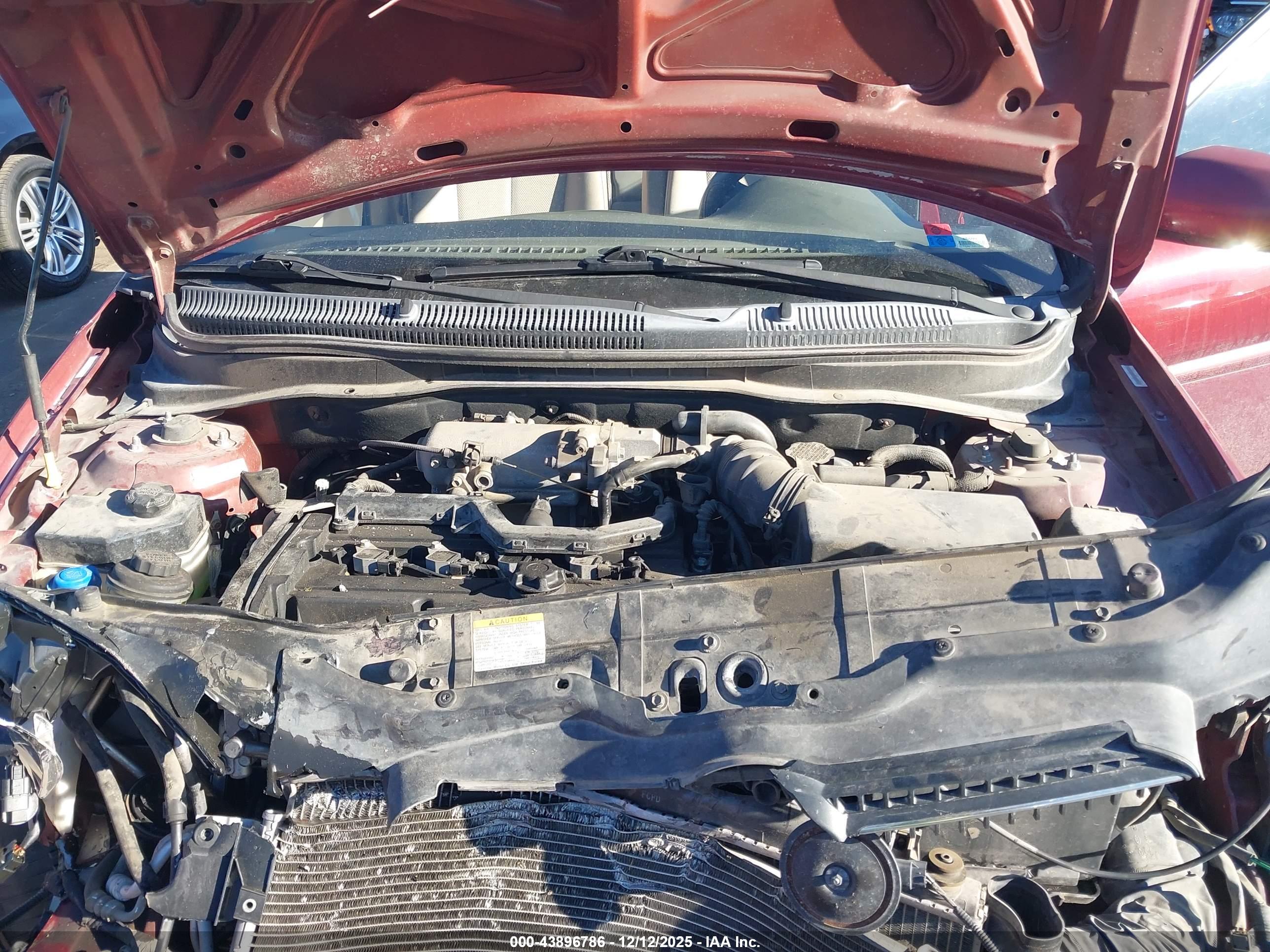 HYUNDAI ACCENT image 10