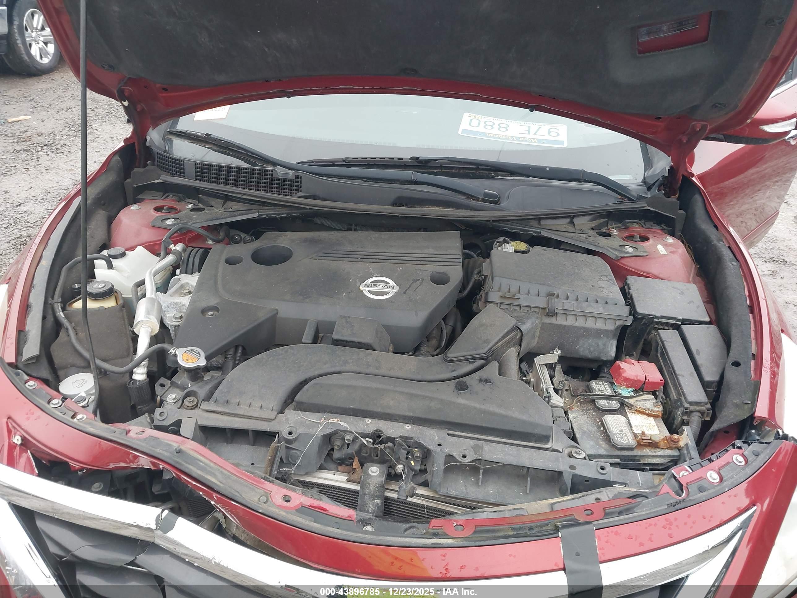 NISSAN ALTIMA image 10