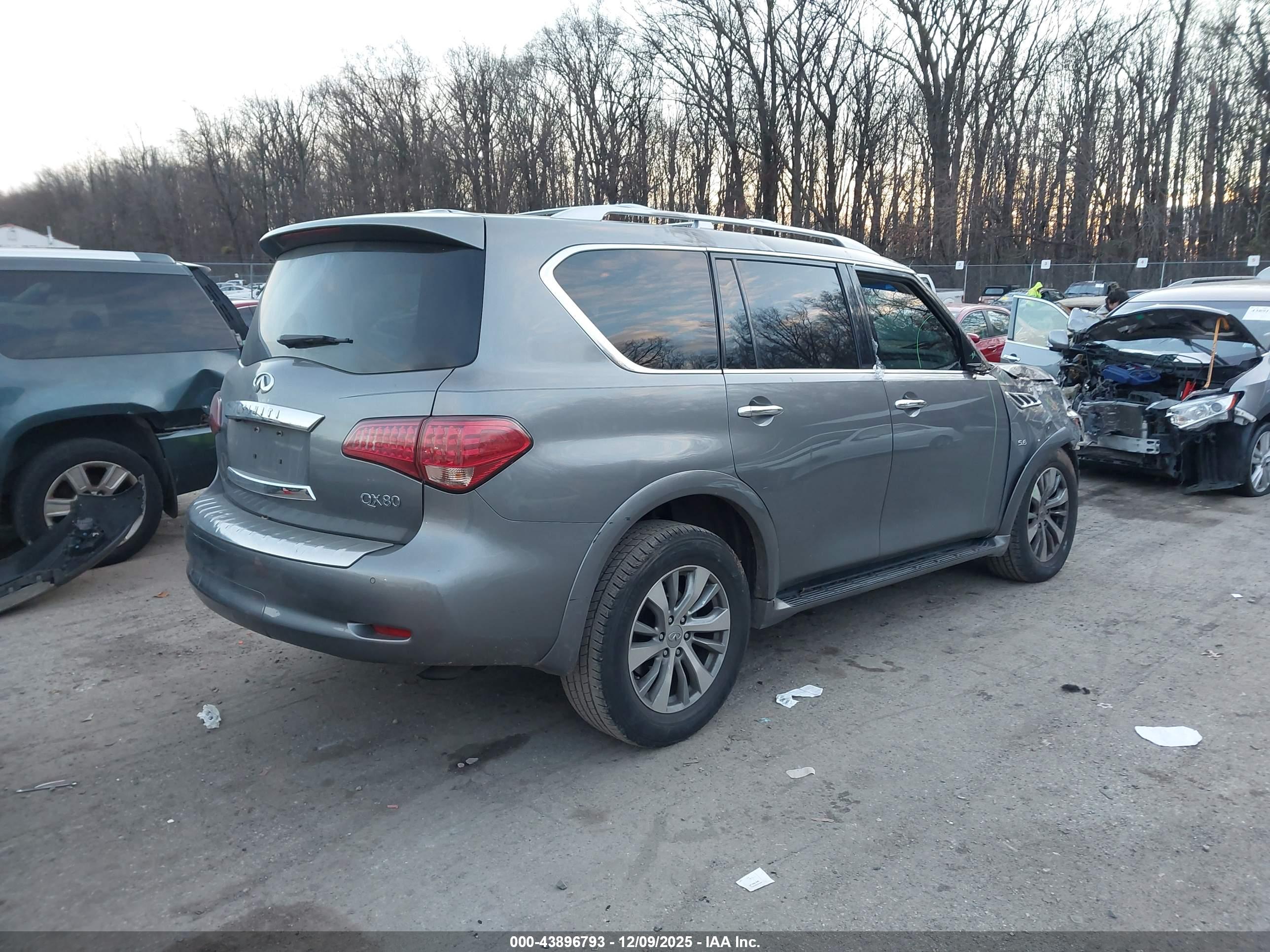 INFINITI QX80 image 4
