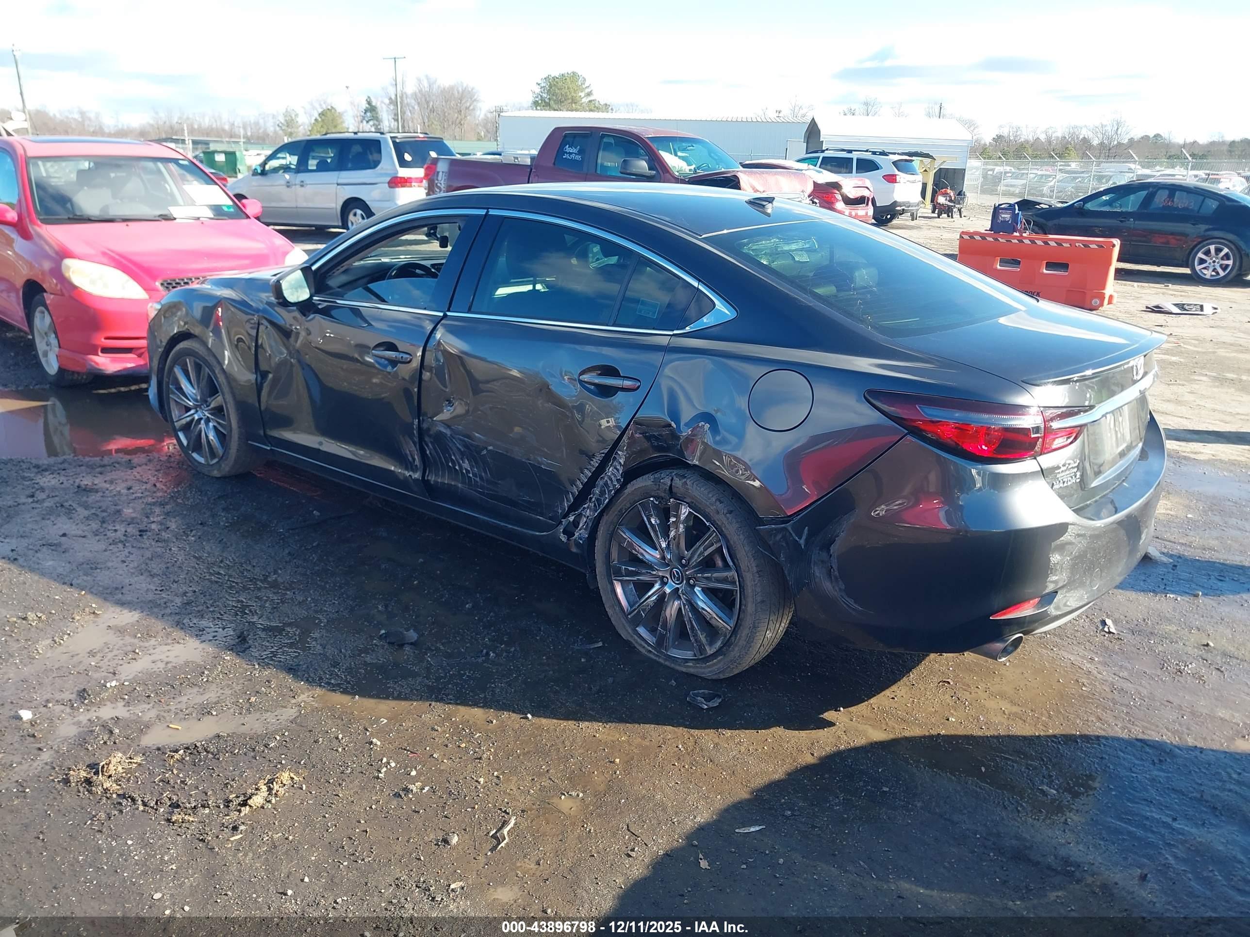 MAZDA MAZDA6 image 3