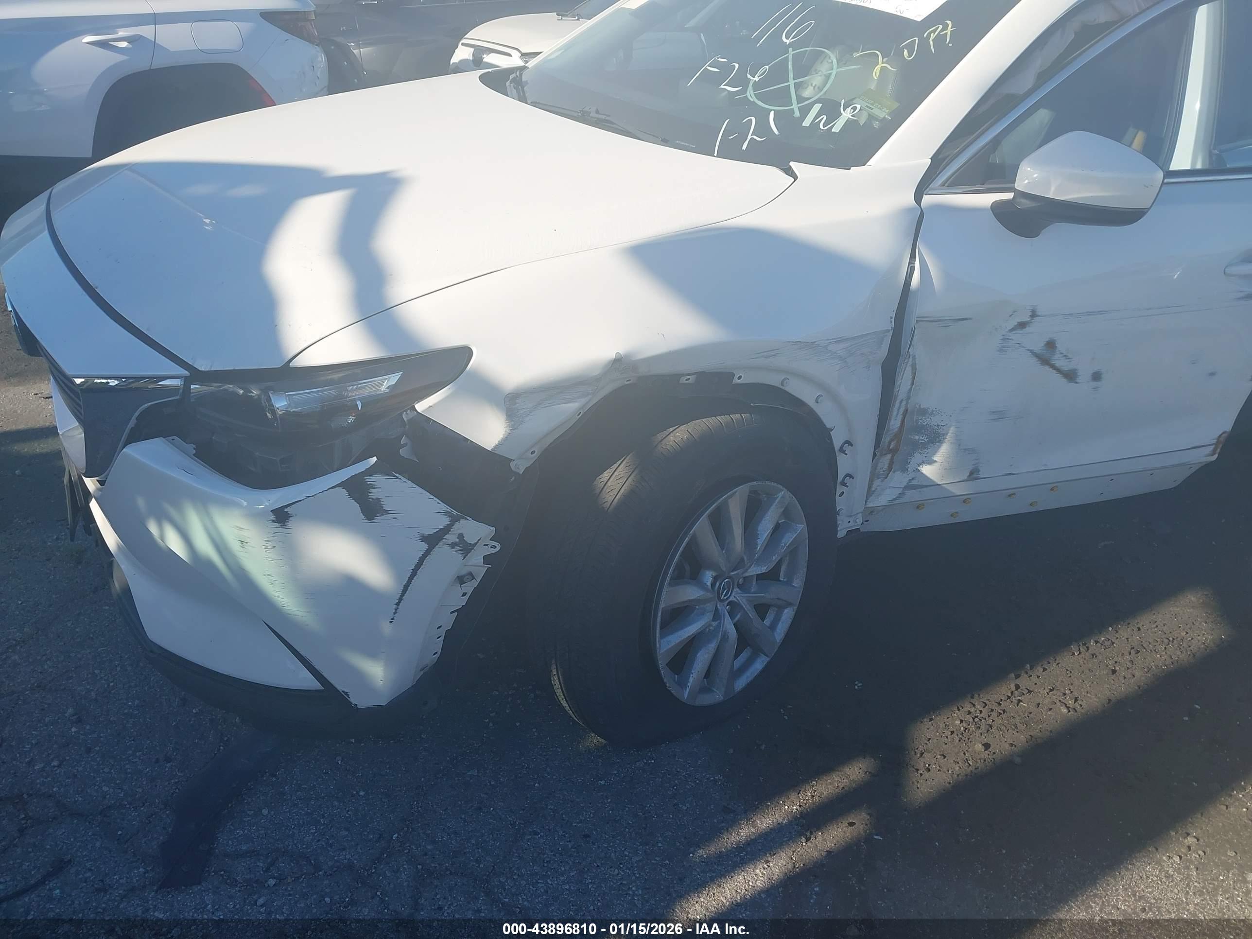 MAZDA CX-9 image 2
