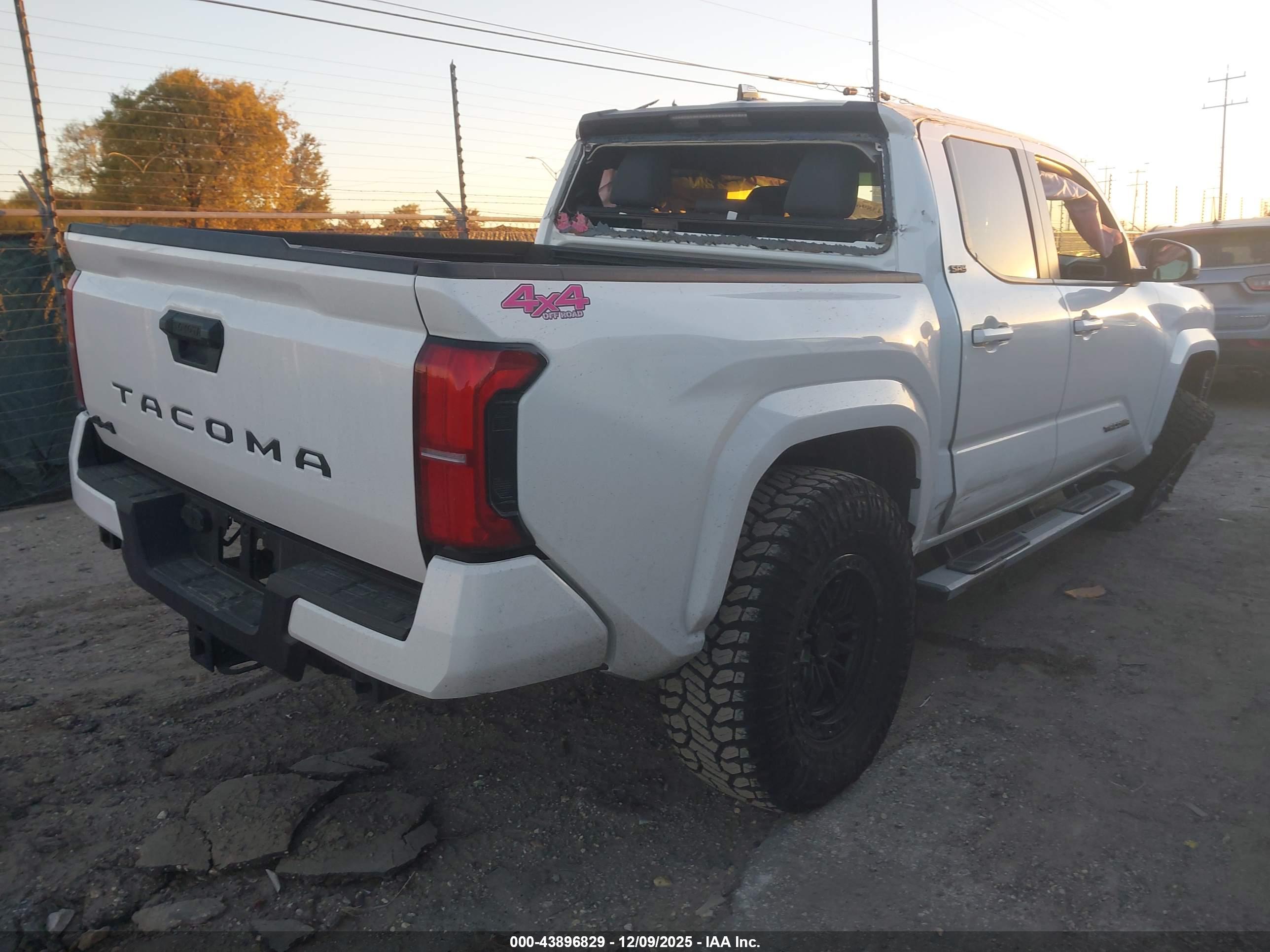 TOYOTA TACOMA image 4