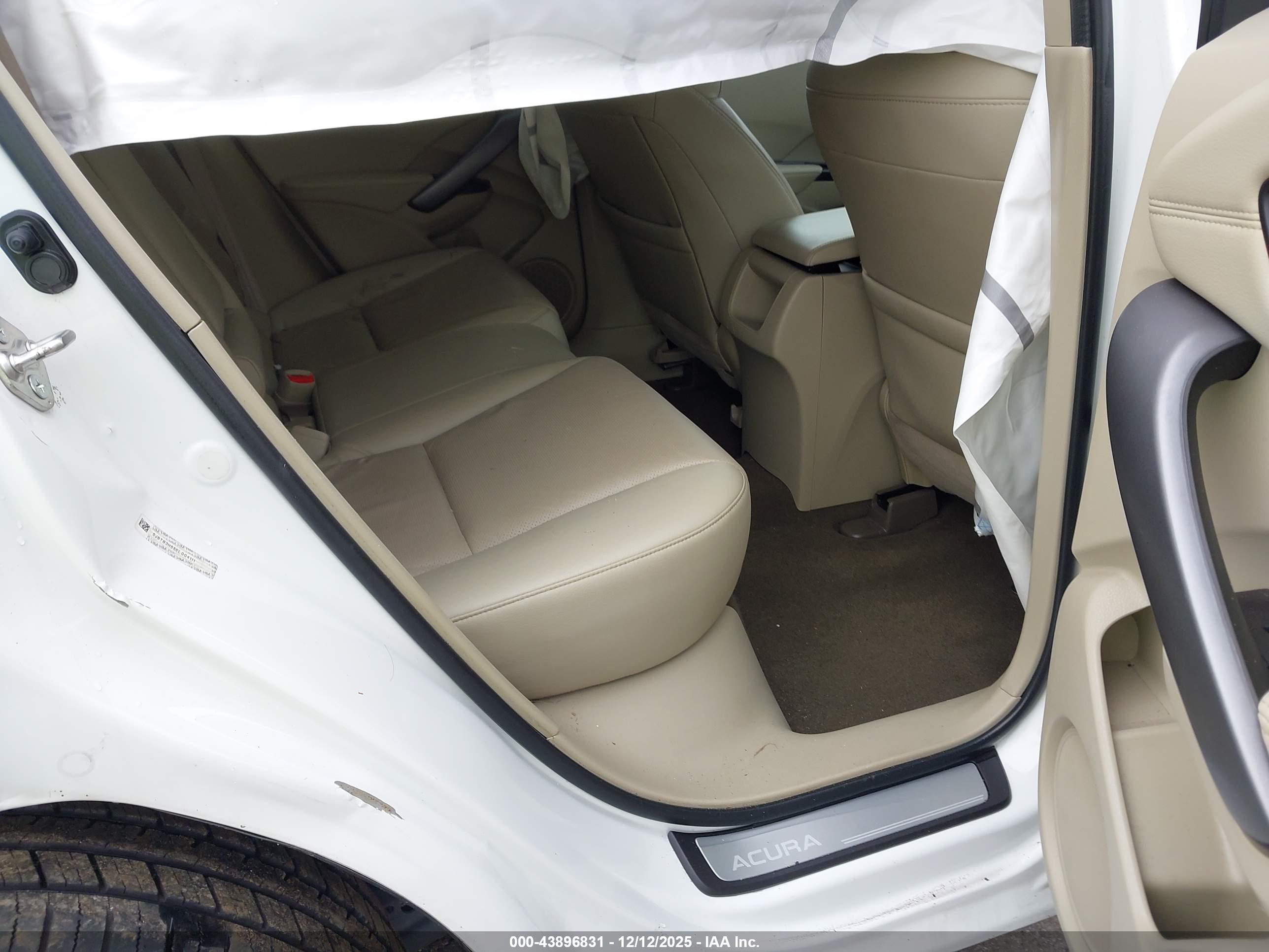 ACURA RDX image 8
