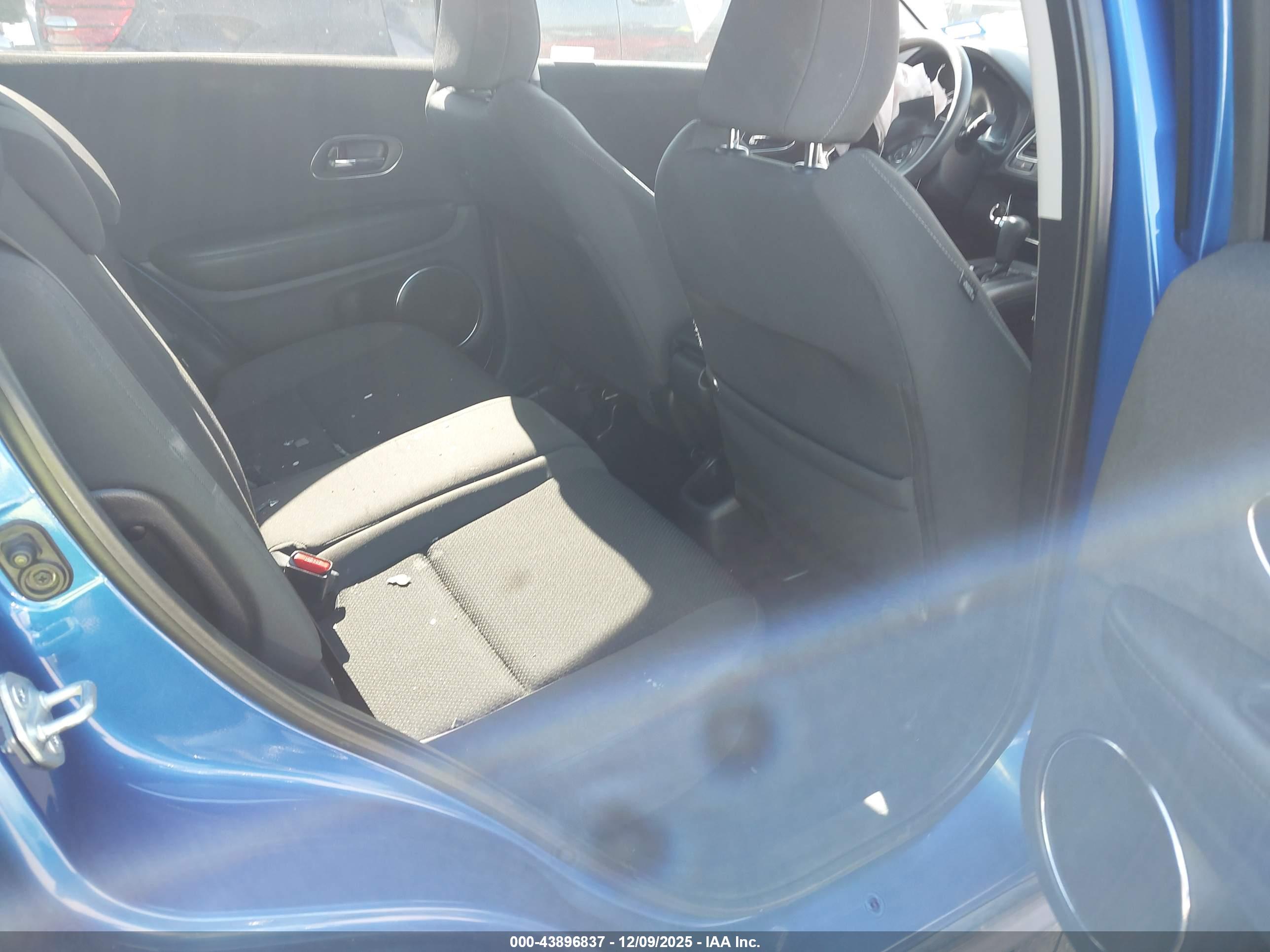 HONDA HR-V image 8
